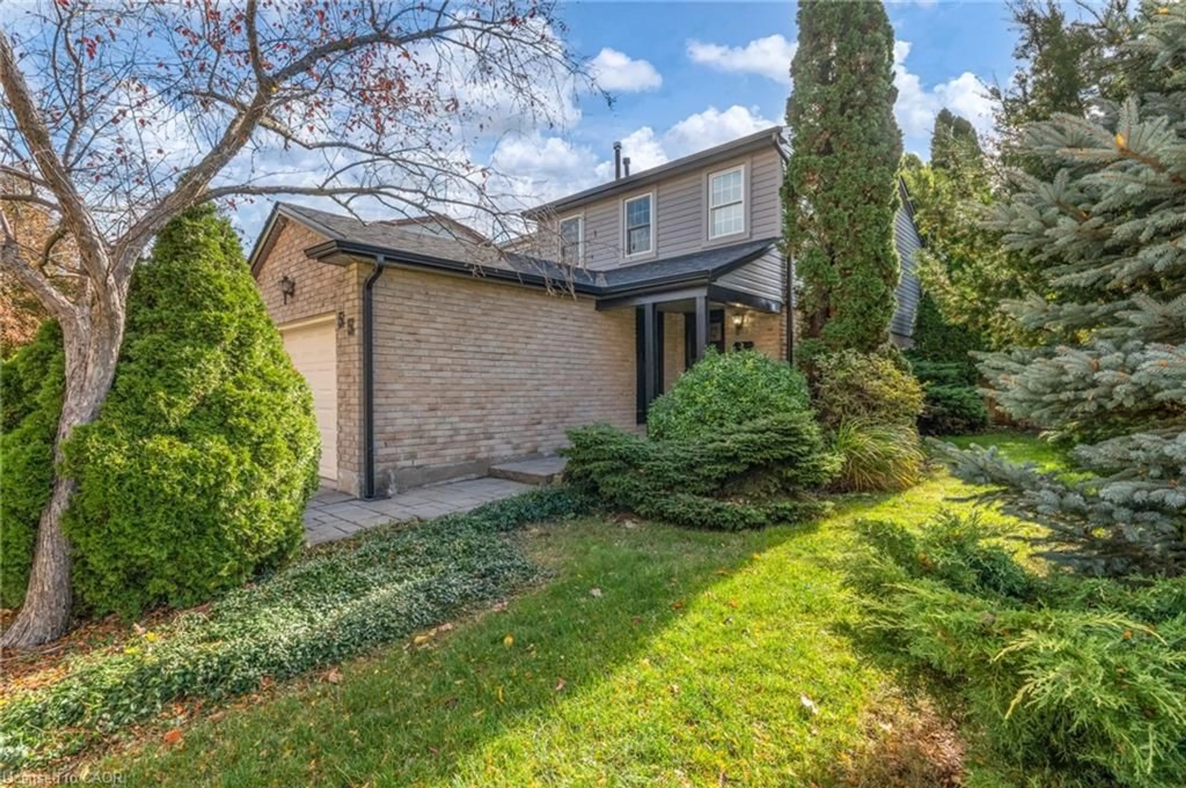 Home with brick exterior material, street for 55 Ventura Dr, Stoney Creek Ontario L8J 1W5