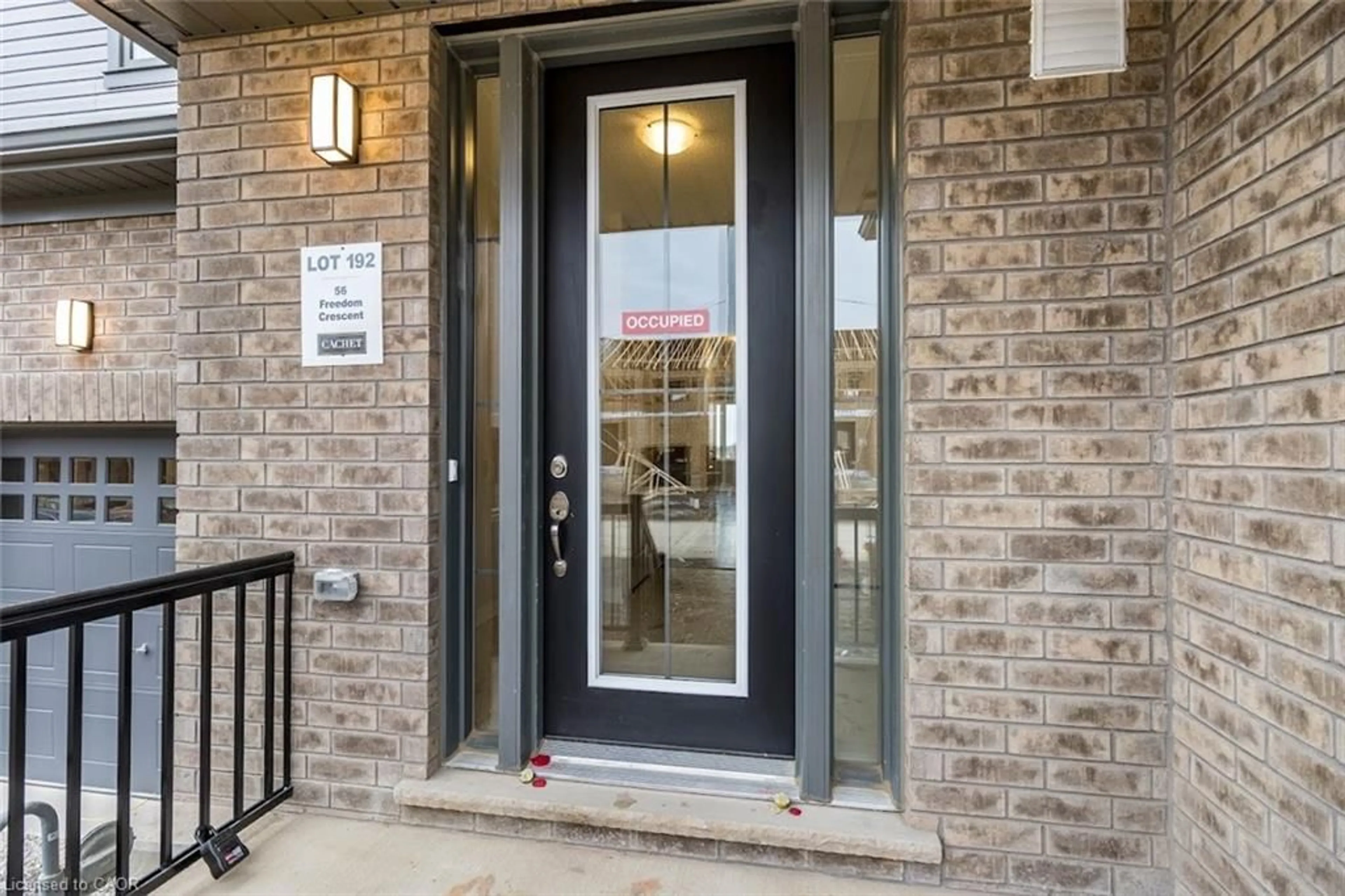 Indoor entryway for 56 Freedom Cres, Hamilton Ontario L0R 1W0