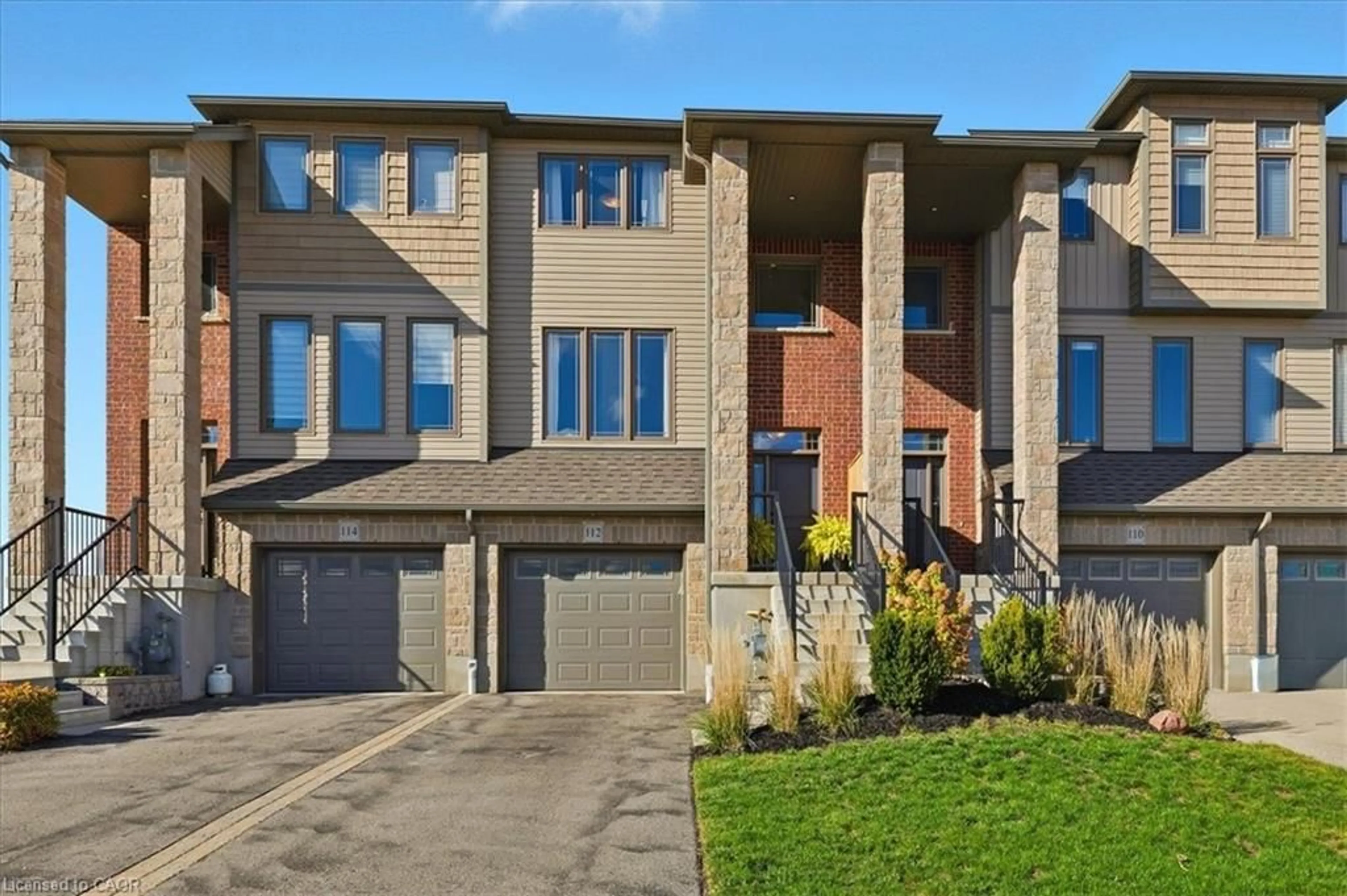 Home with brick exterior material, street for 112 Loxleigh Lane, Breslau Ontario N0B 1M0