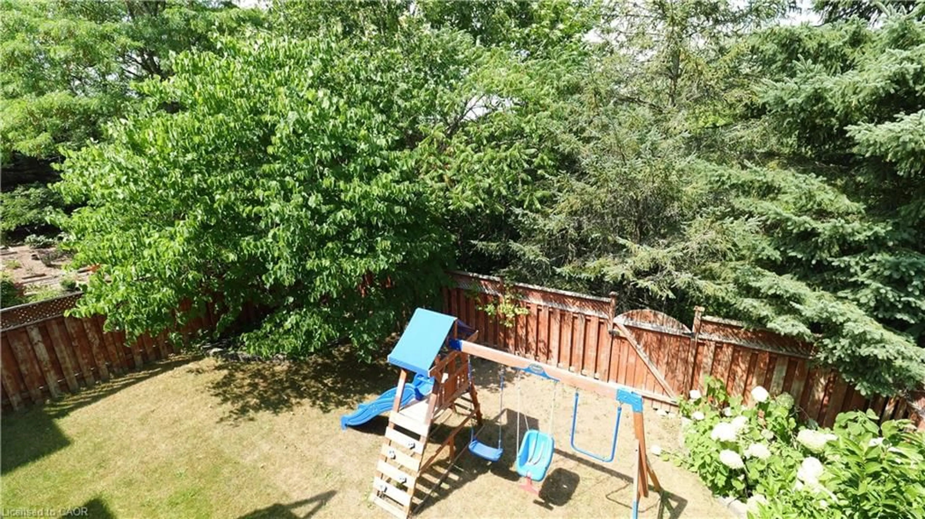 Unknown for 3 Gibbs Cres, Guelph Ontario N1G 5B6