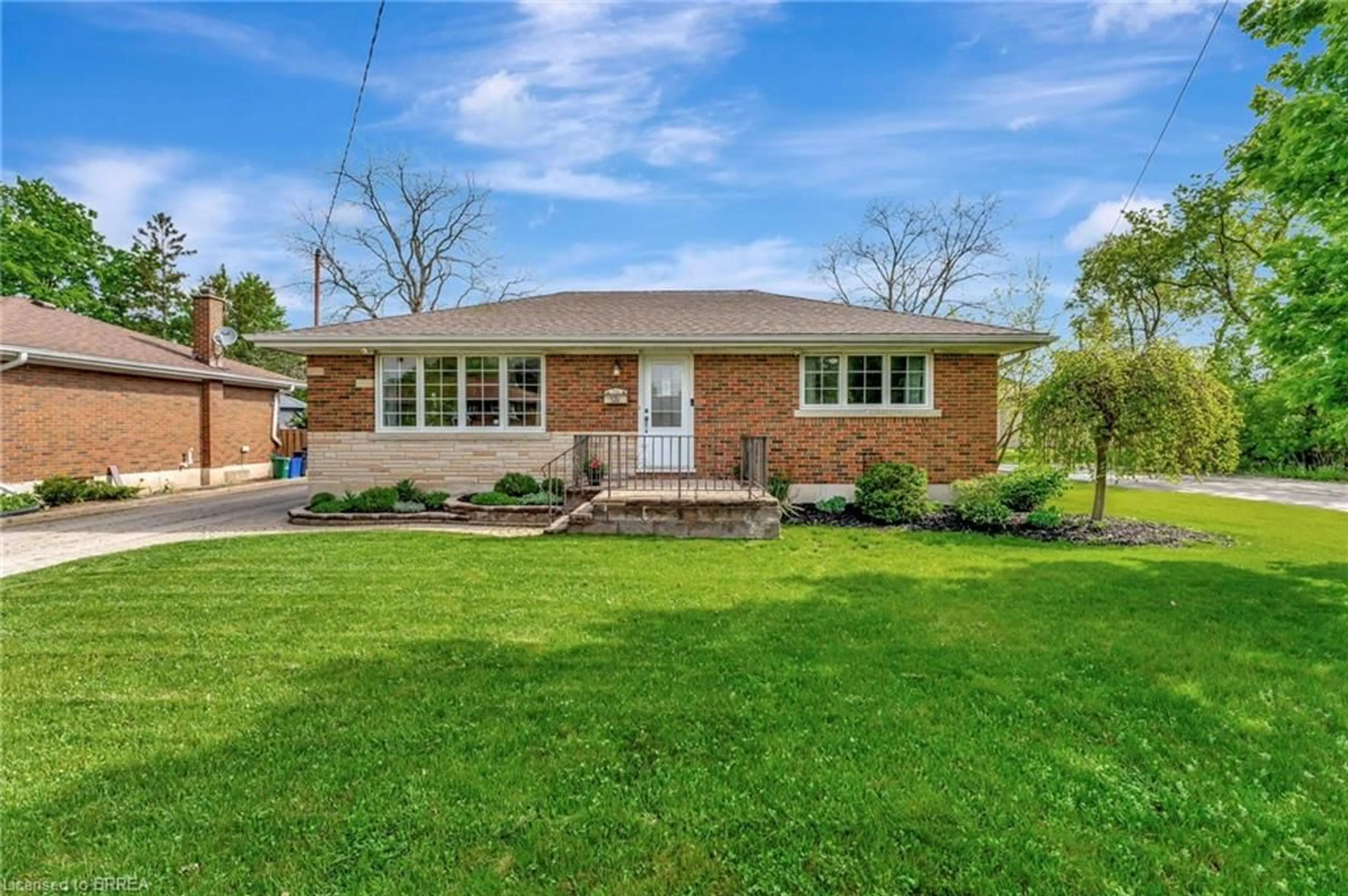 Home with brick exterior material, street for 46 Todd St, Brantford Ontario N3R 2P7