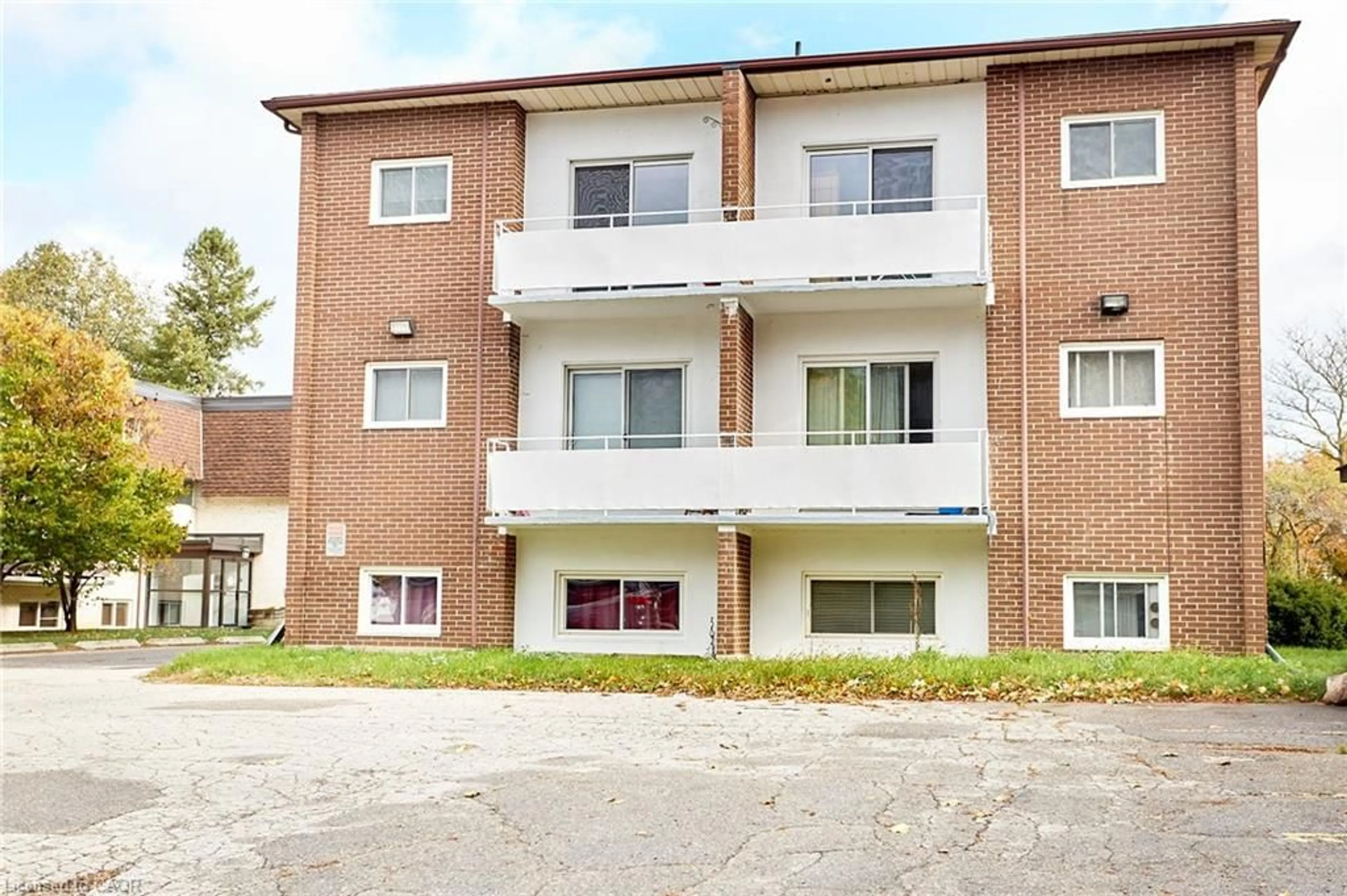 Patio, unknown for 57 Conroy Cres #204, Guelph Ontario N1G 2V5