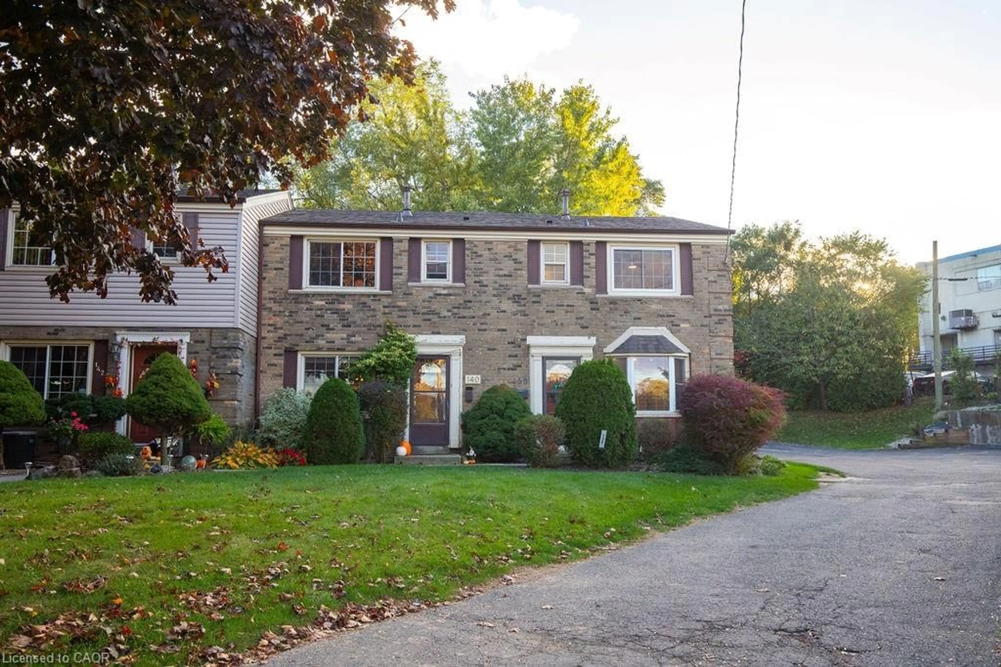 Home with brick exterior material, street for 138 Victor Blvd, Hamilton Ontario L9A 2V4