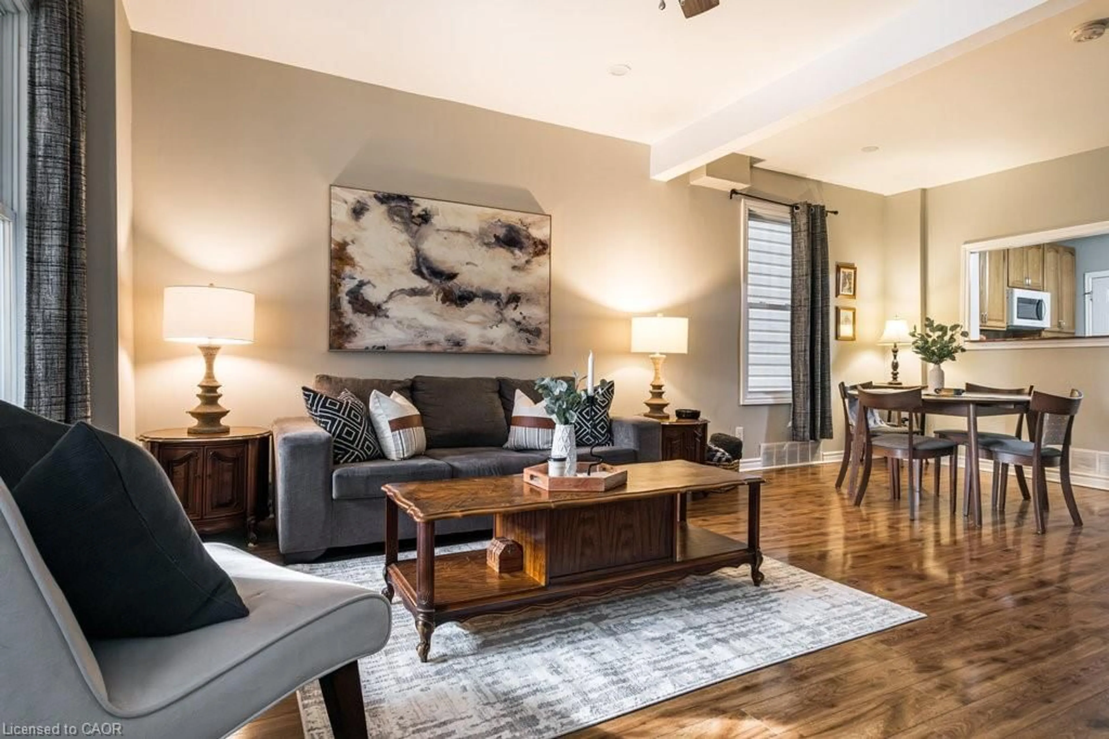 Living room with furniture, unknown for 251 Balmoral Ave, Hamilton Ontario L8L 7S3