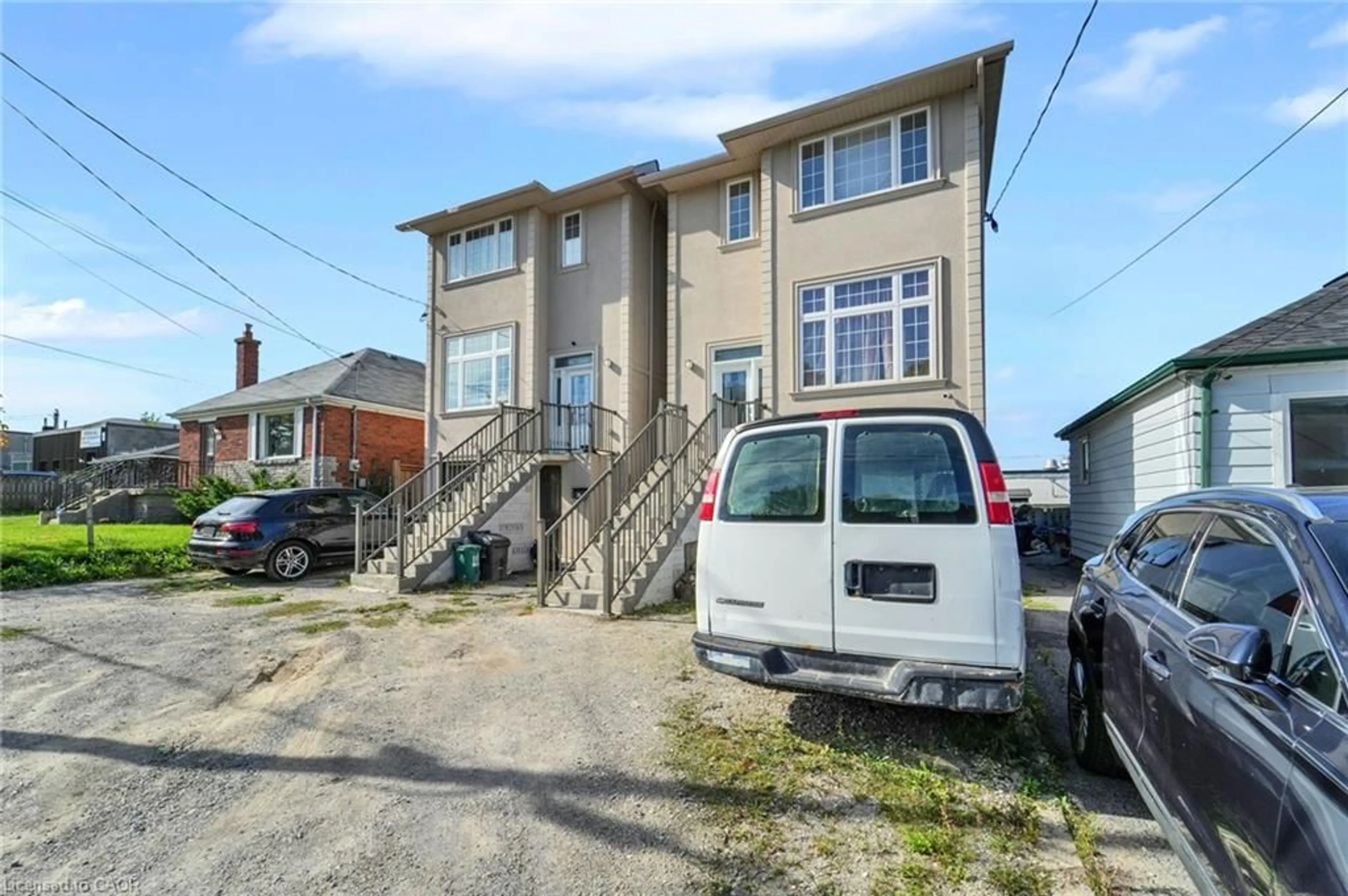 A pic from outside/outdoor area/front of a property/back of a property/a pic from drone, street for 22 Jeavons Ave, Scarborough Ontario M1K 1S8