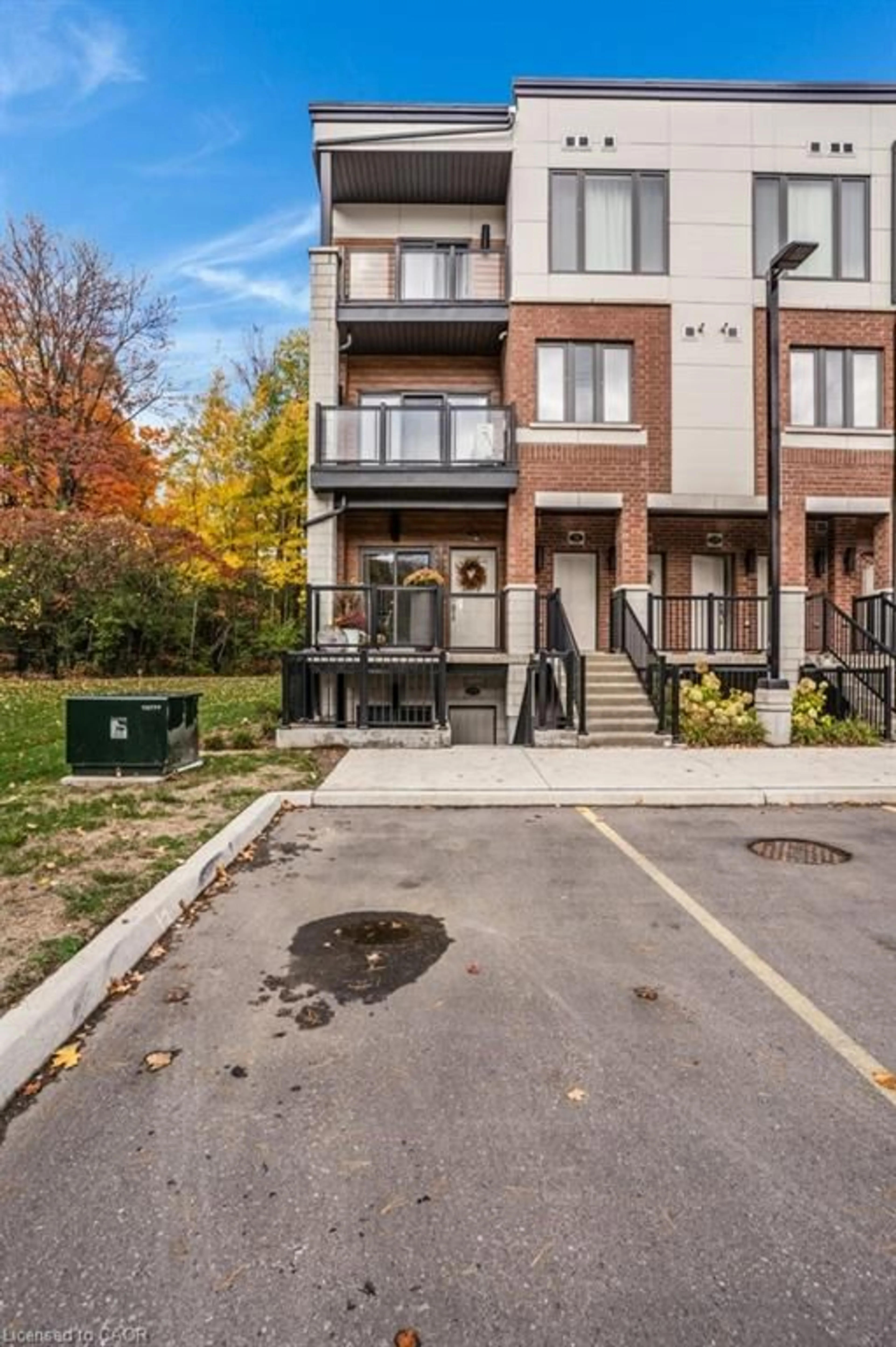 Unknown for 25 Isherwood Ave #32, Cambridge Ontario N1R 0E2