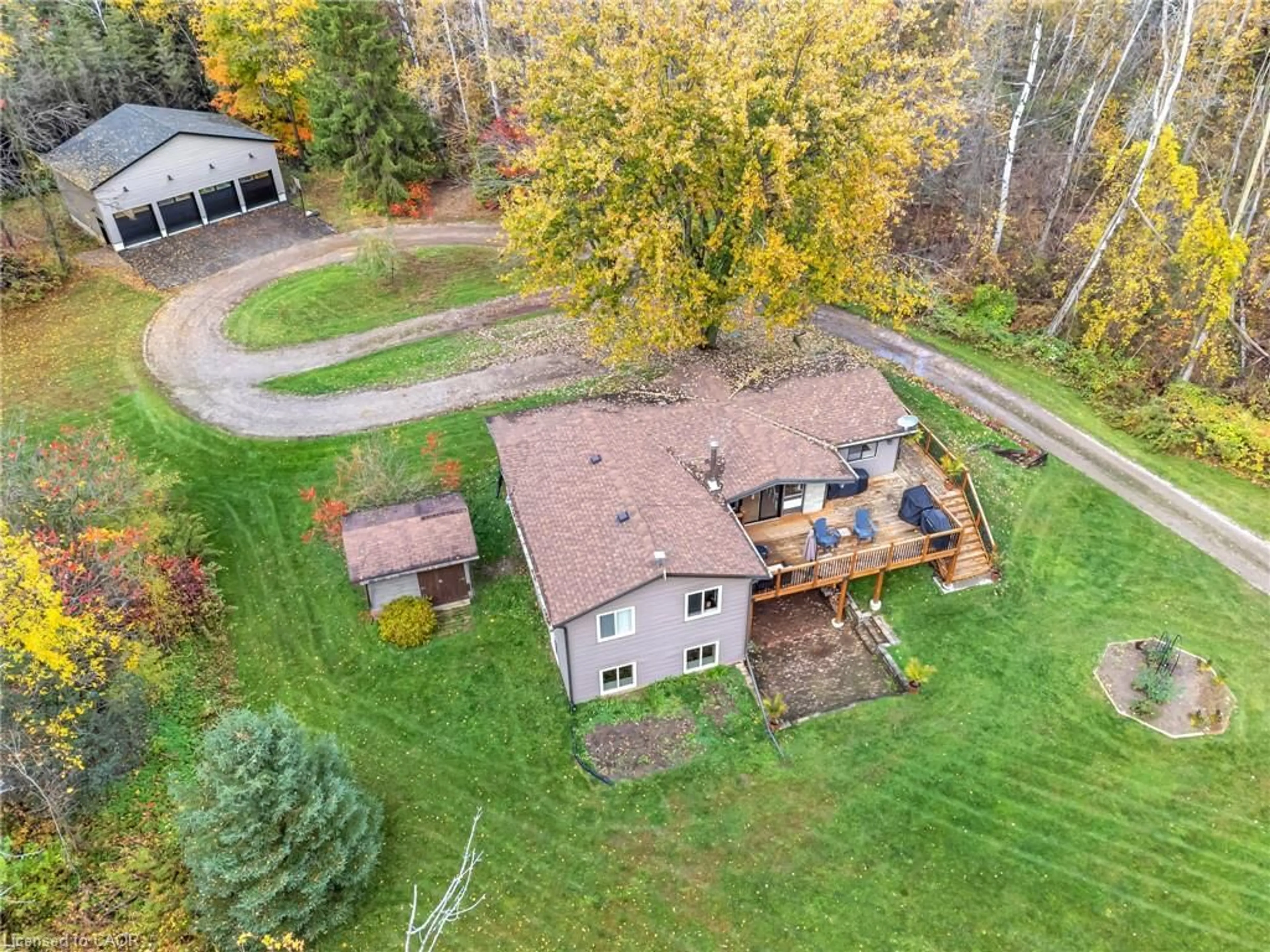 A pic from outside/outdoor area/front of a property/back of a property/a pic from drone, unknown for 896283 Oxford Road 3, Bright Ontario N0J 1B0