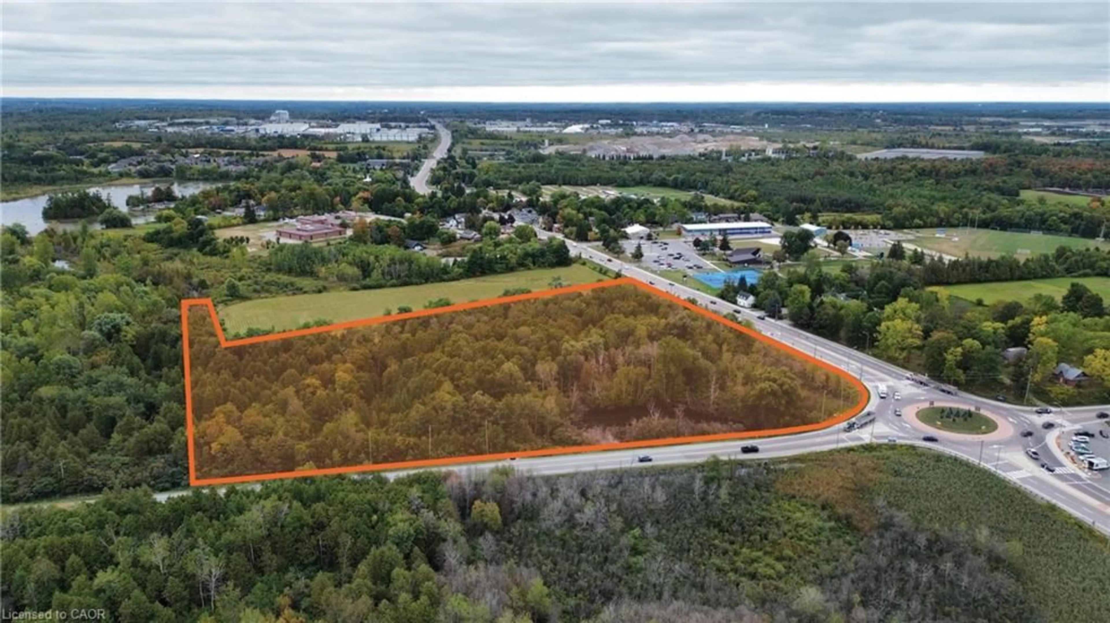 A pic from outside/outdoor area/front of a property/back of a property/a pic from drone, water/lake/river/ocean view for PT LOT 21 Concession 8, Puslinch Ontario N1H 6H9