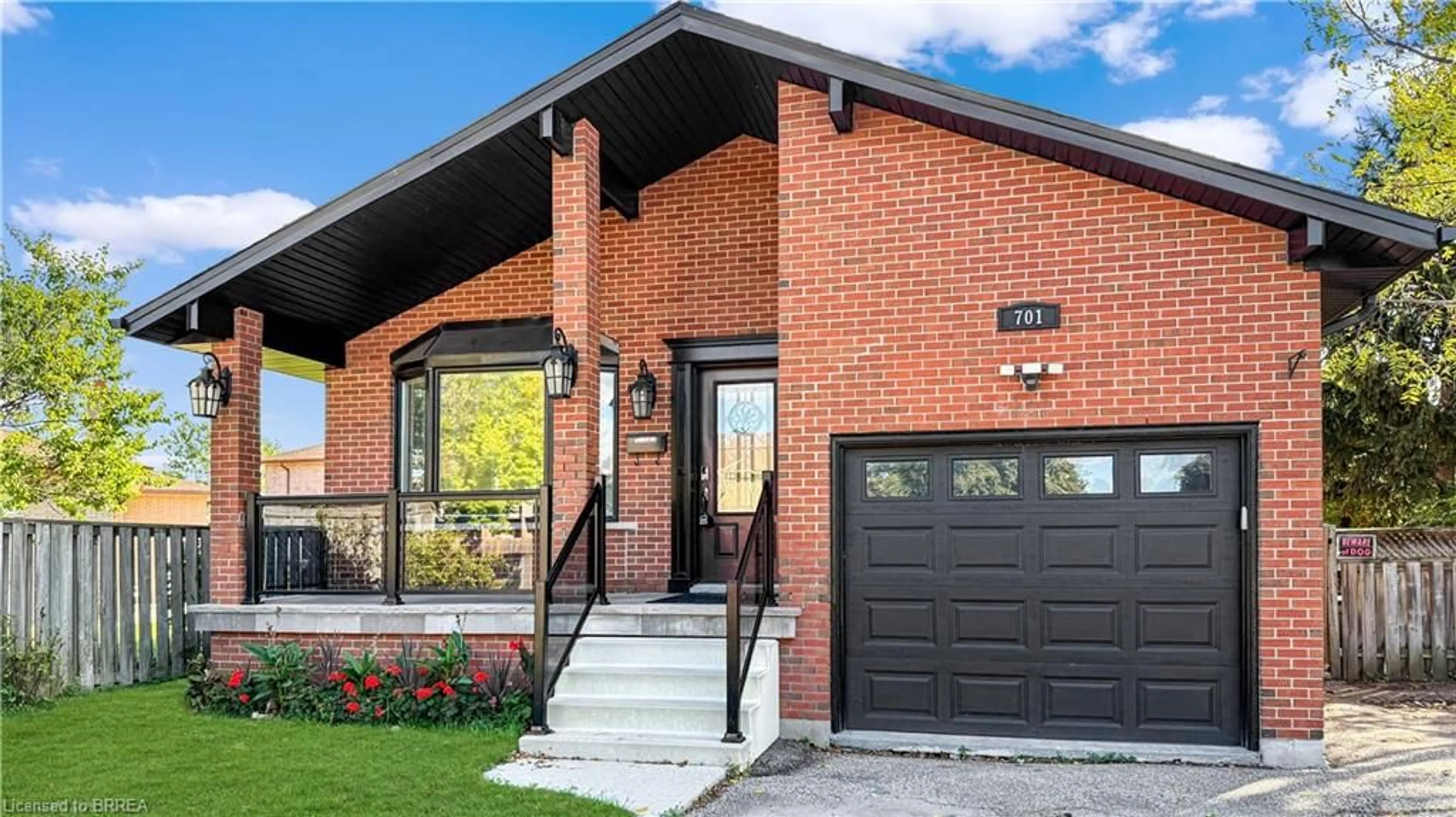 Home with brick exterior material, street for 701 Upper Paradise Rd, Hamilton Ontario L9C 5R1