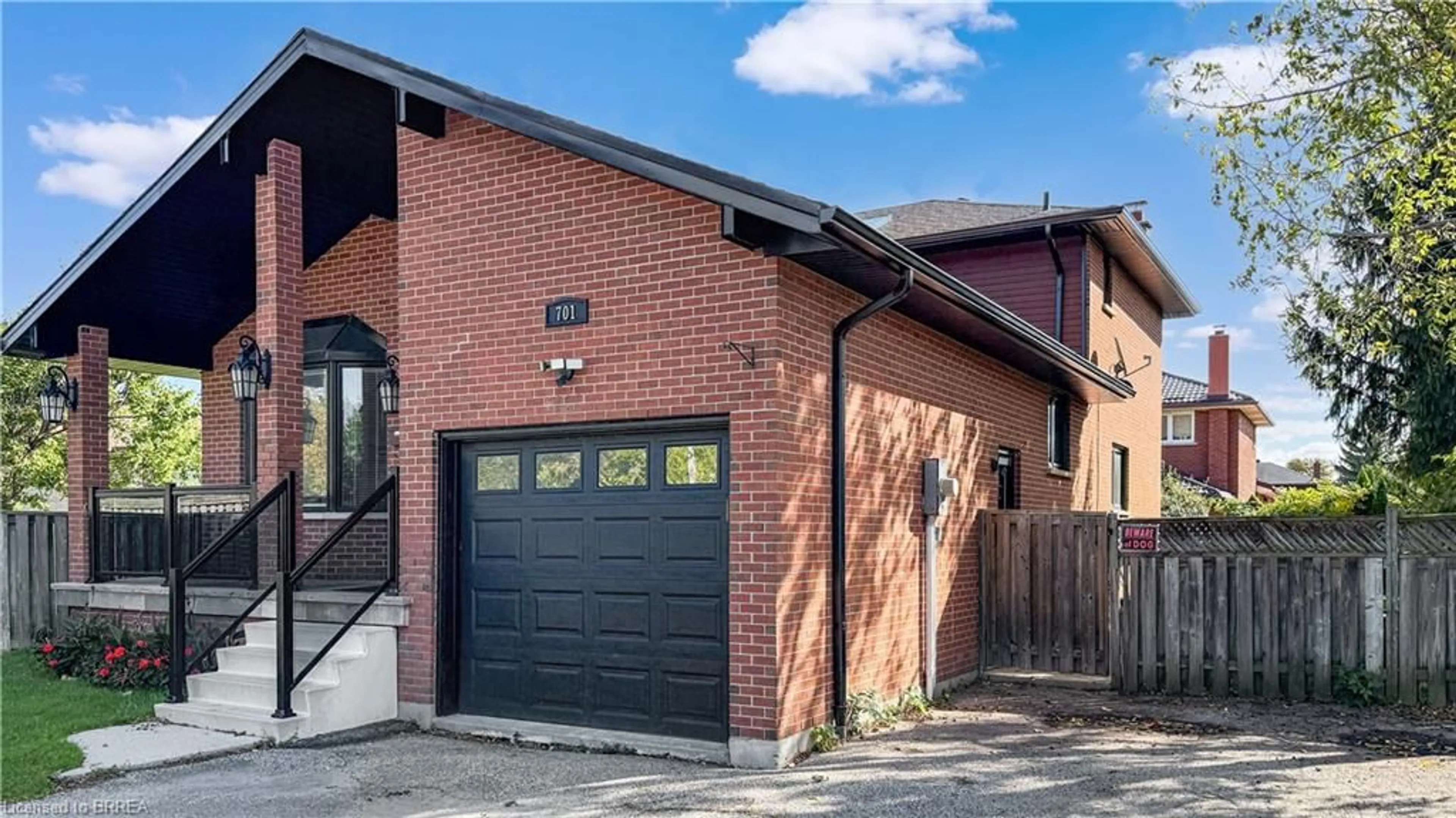 Home with brick exterior material, street for 701 Upper Paradise Rd, Hamilton Ontario L9C 5R1