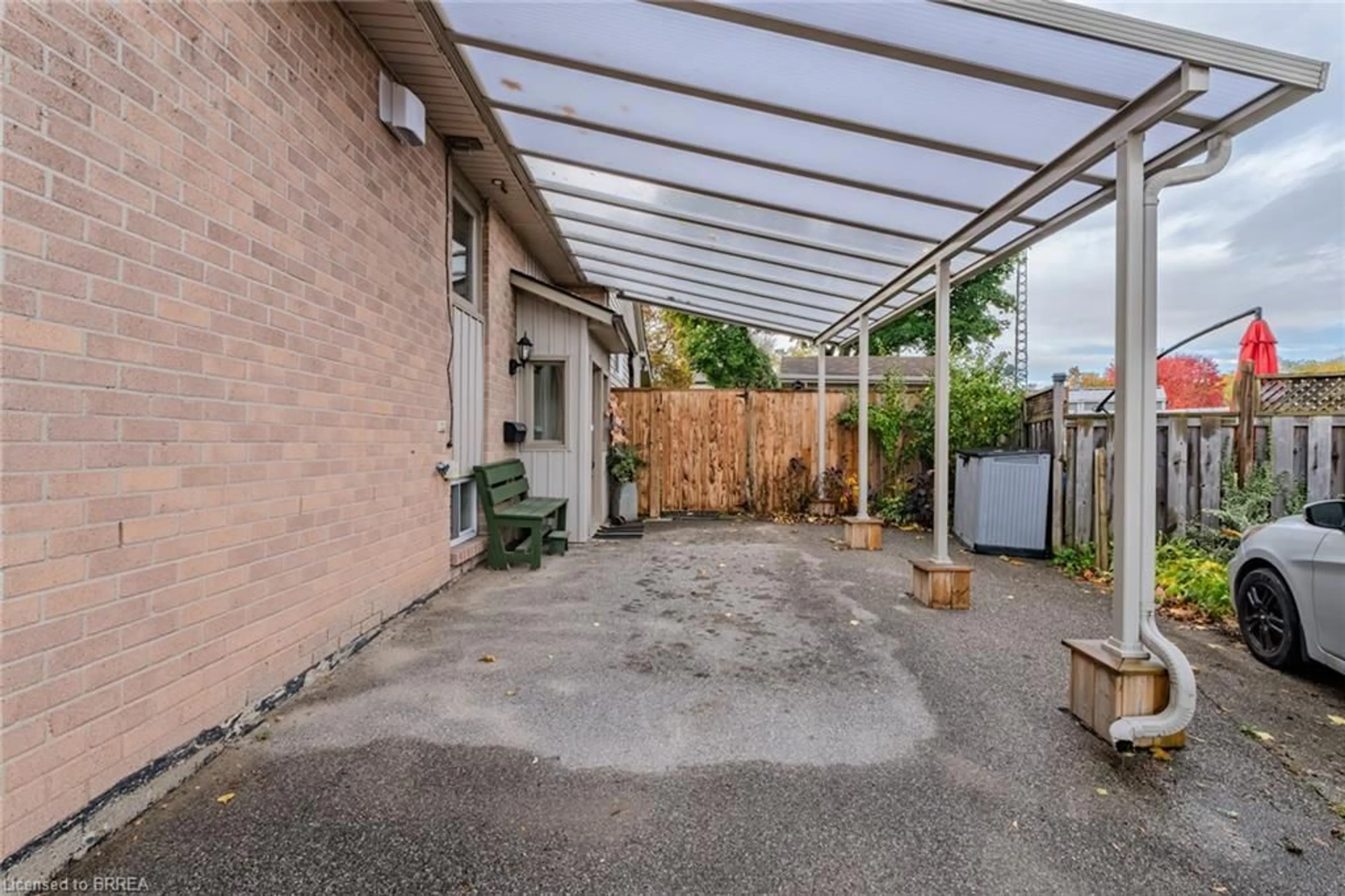 Patio, street for 12 Inverness St, Brantford Ontario N3V 1A8