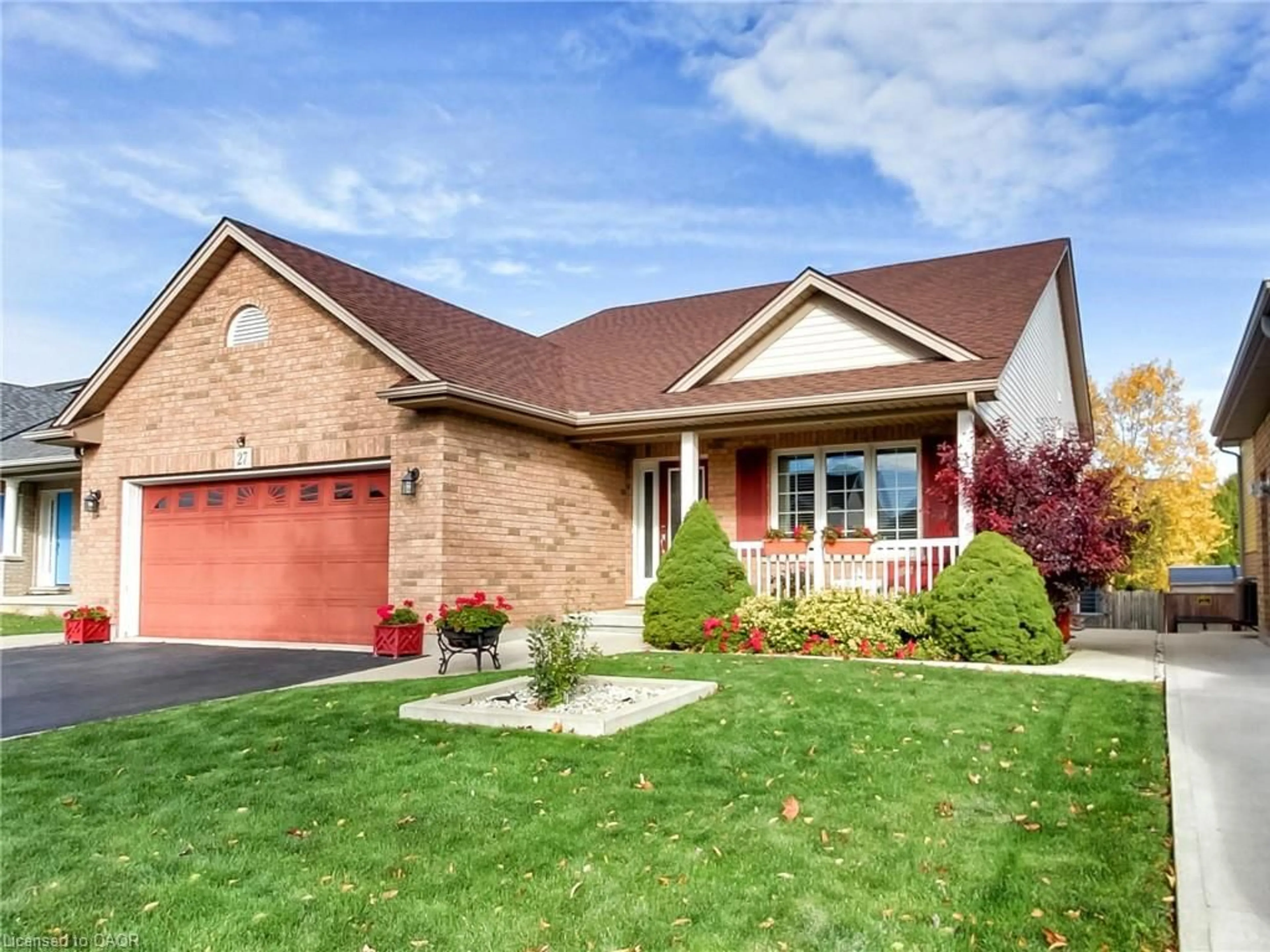 Home with brick exterior material, street for 27 Cherry Ave, Smithville Ontario L0R 2A0