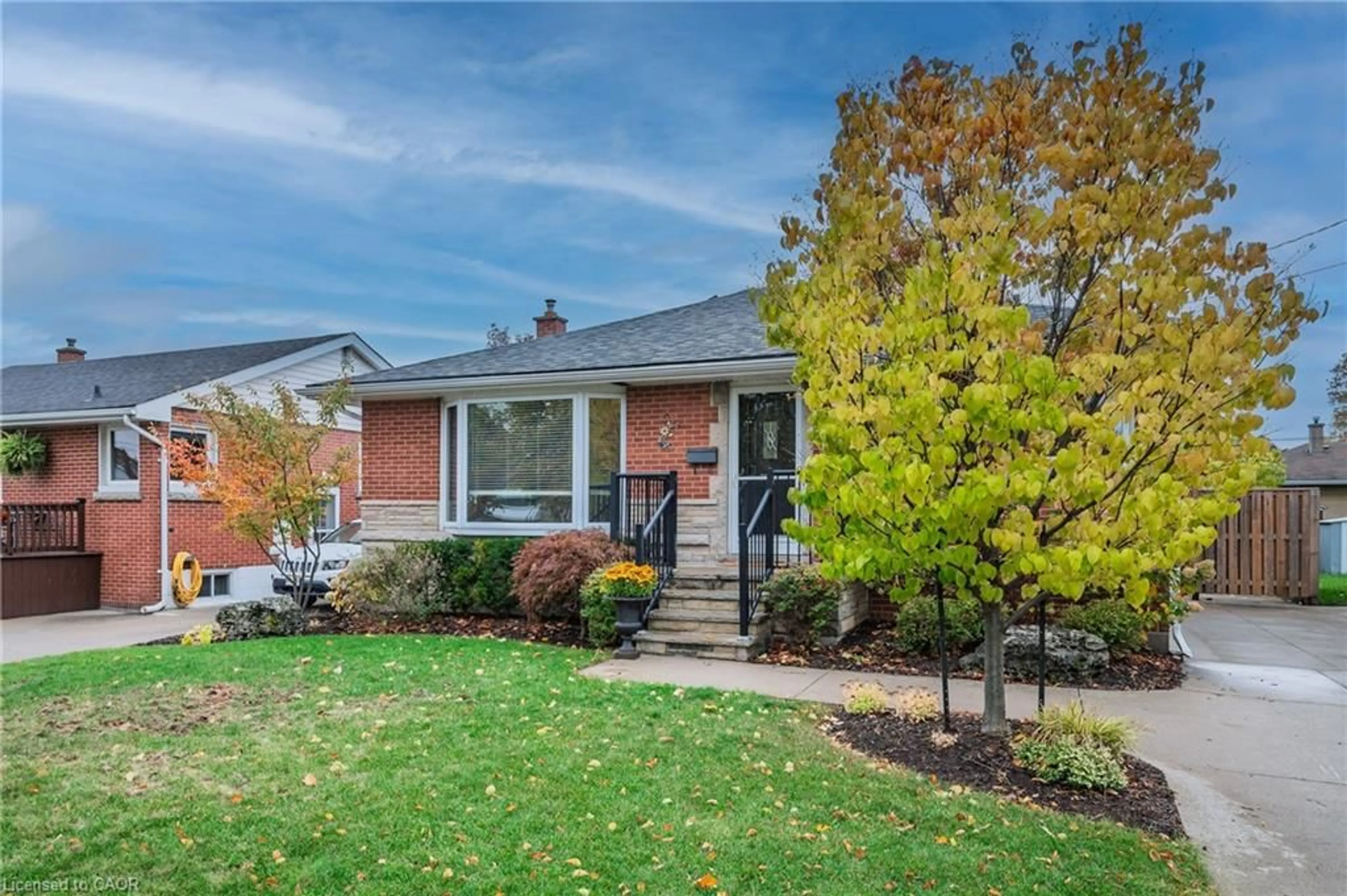 Home with brick exterior material, street for 30 Wildewood Ave, Hamilton Ontario L8T 1X3
