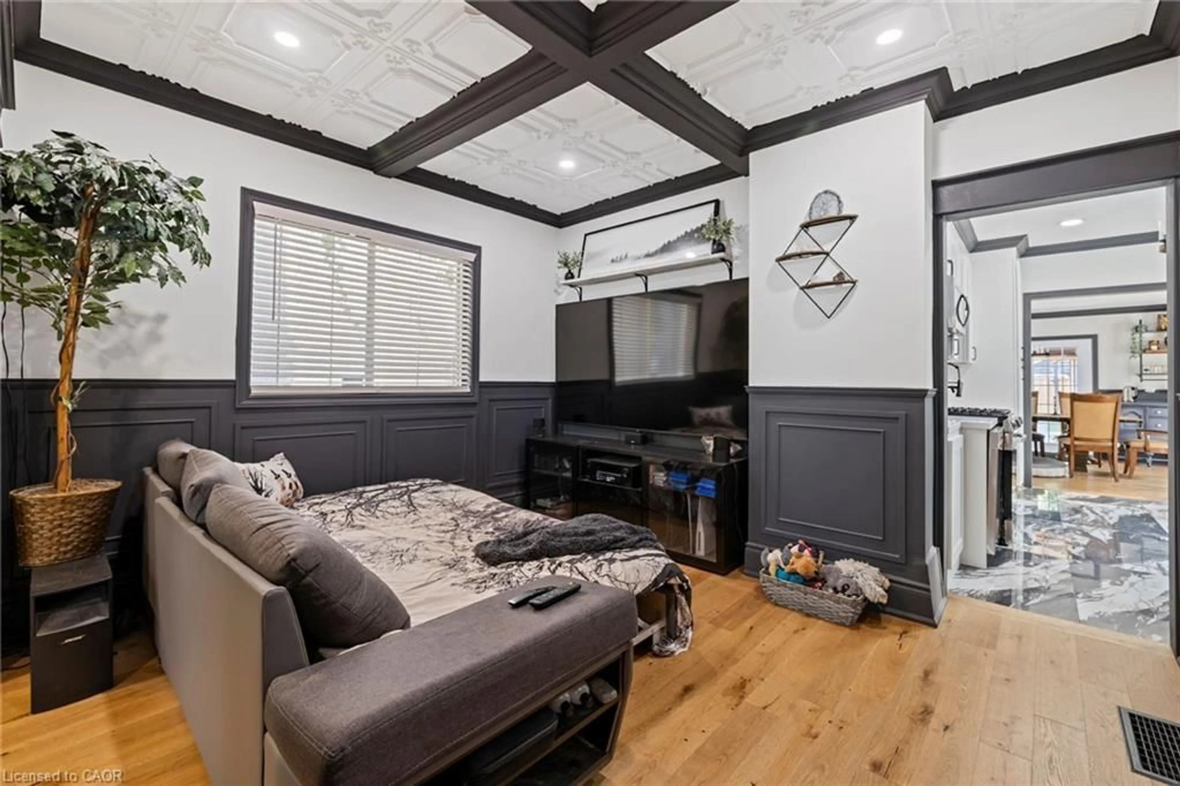 Unknown for 20 Afton Ave, Hamilton Ontario L8M 2B2