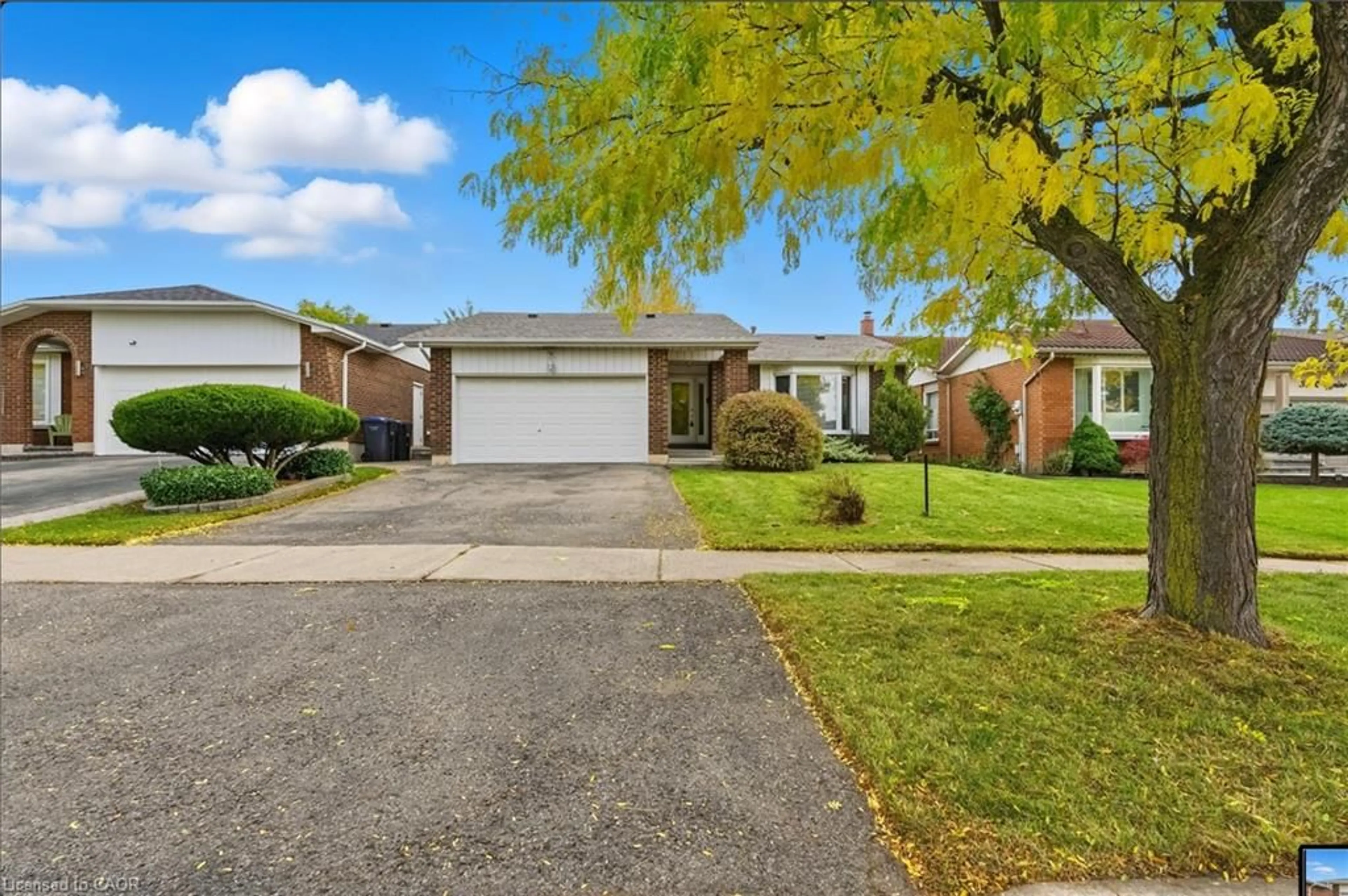 Home with brick exterior material, street for 40 Claypine Trail, Brampton Ontario L6V 3L9