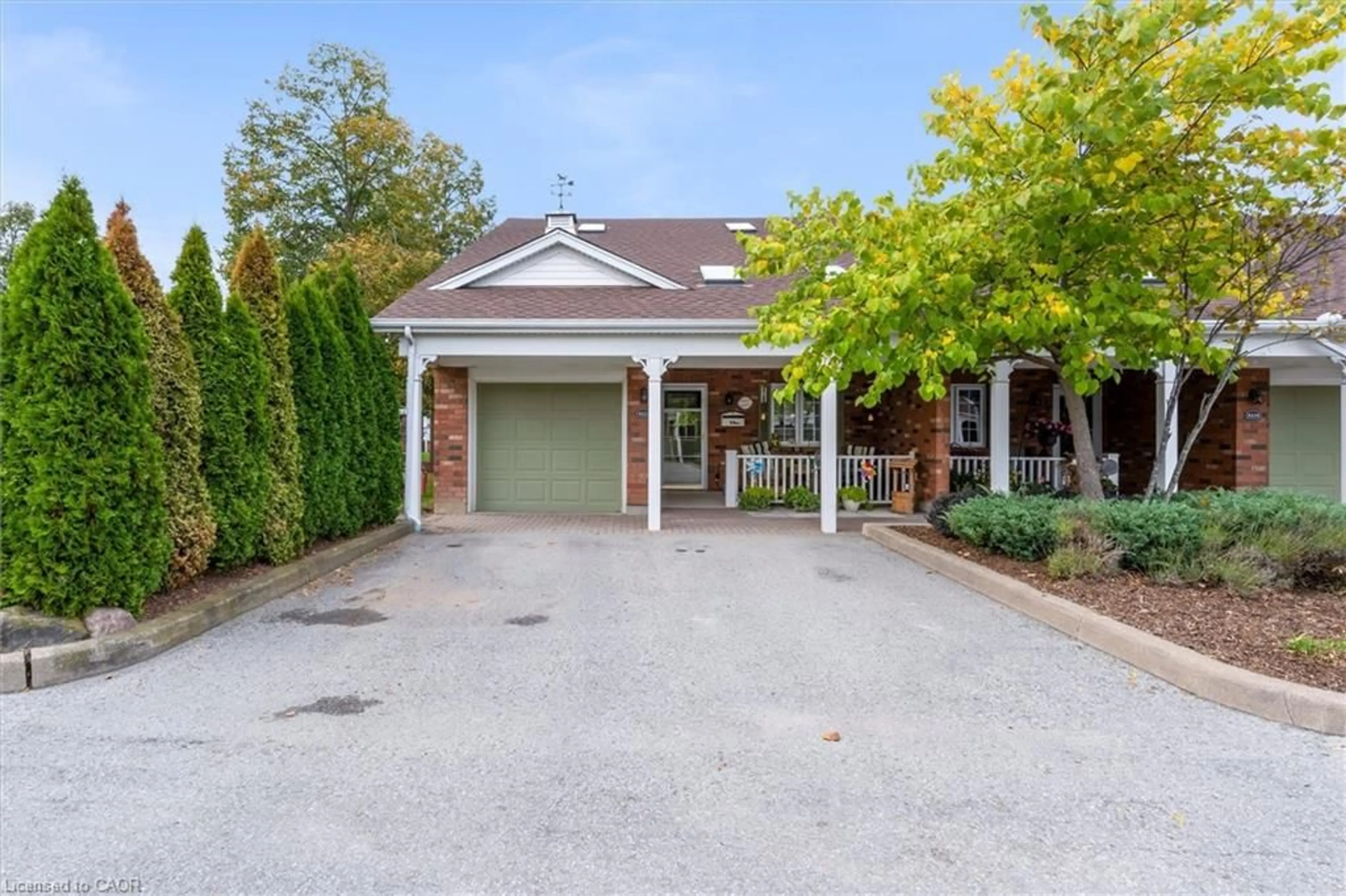 Home with brick exterior material, street for 4112 Boysenberry Crt, Vineland Ontario L0R 2C0