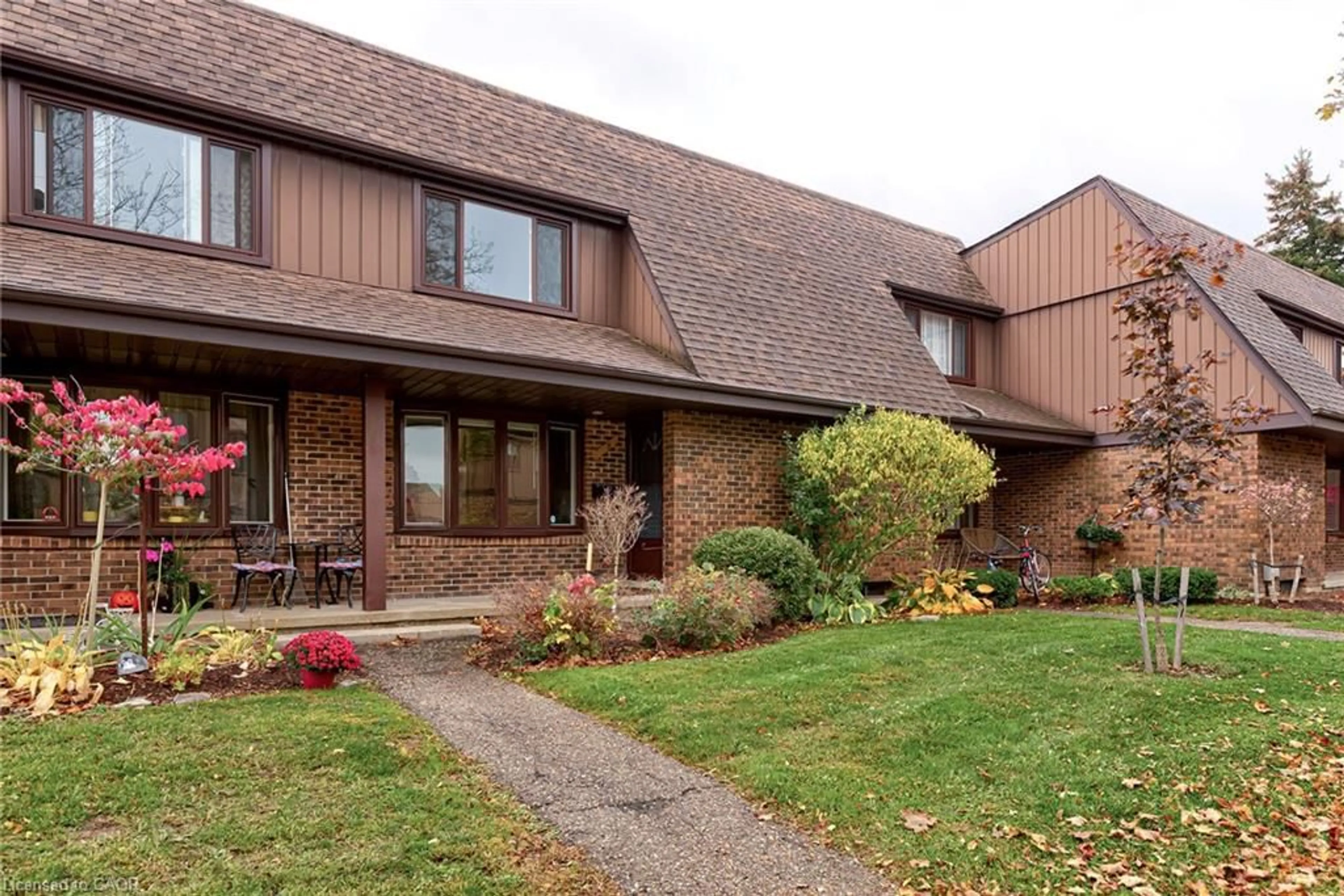 Unknown for 285 Sandowne Dr #9, Waterloo Ontario N2K 2C1