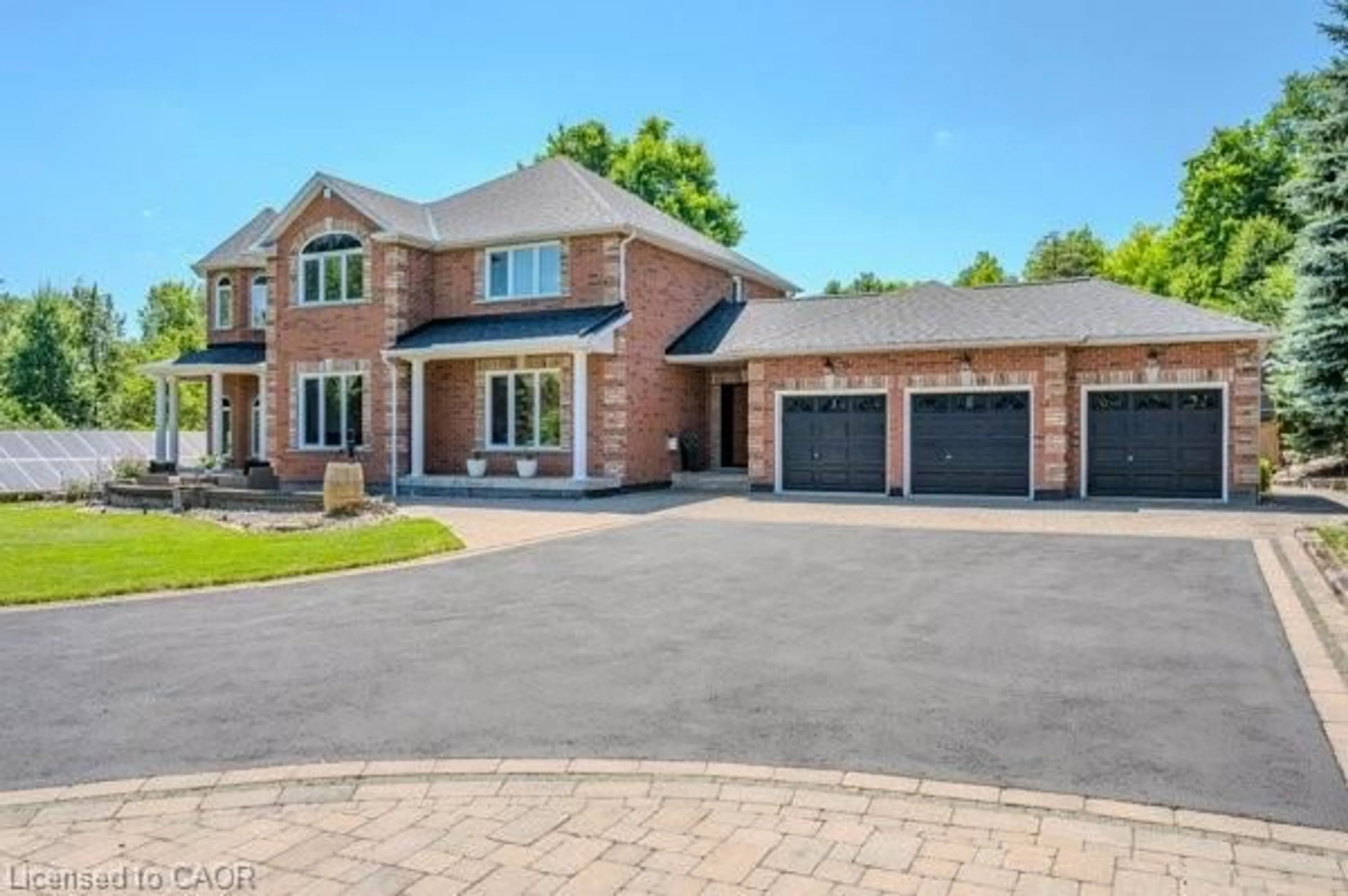 Home with brick exterior material, street for 32 Forest Ridge Rd, Erin Ontario N0B 1T0