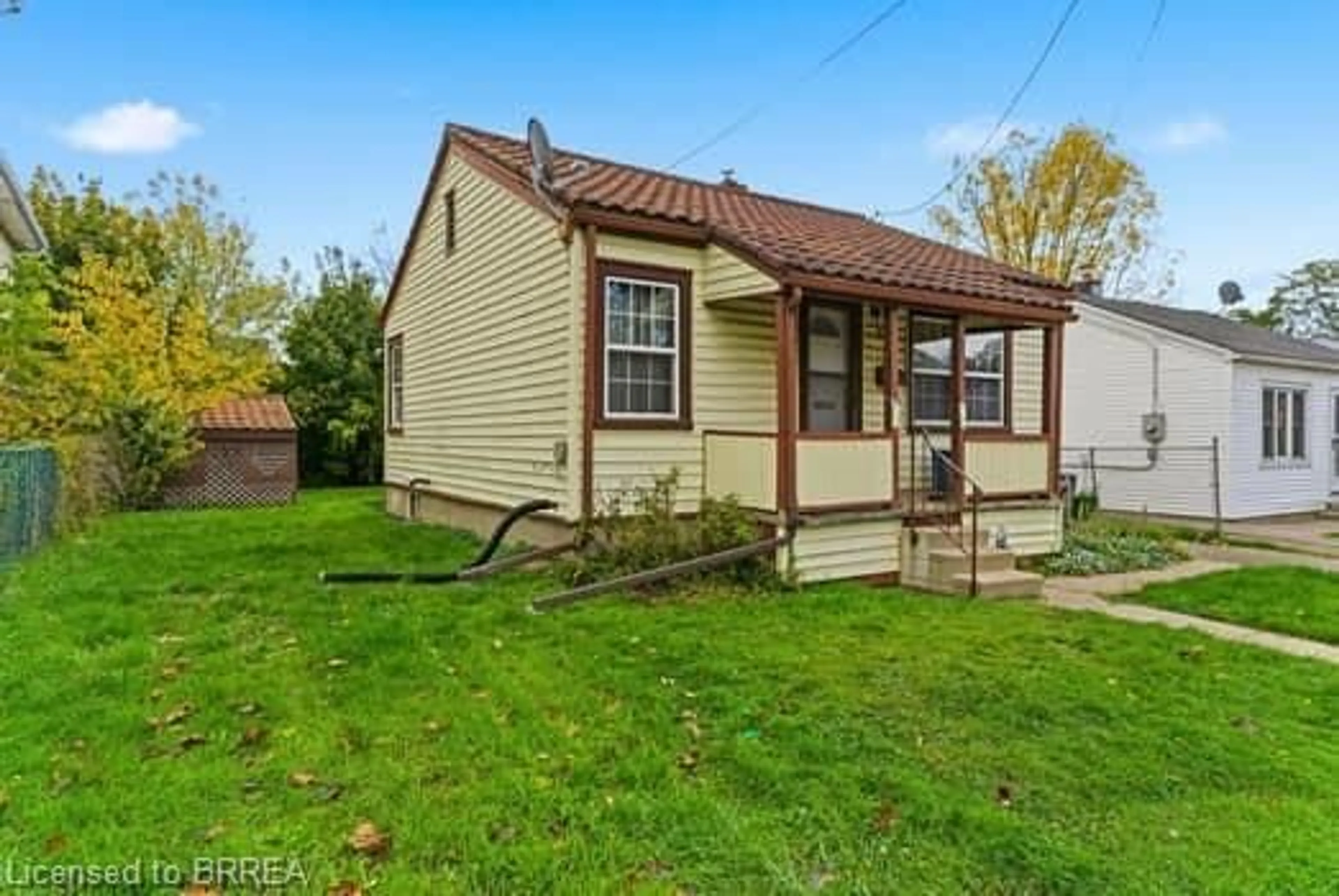 Shed for 55 Drummond St, Brantford Ontario N3S 5Z3