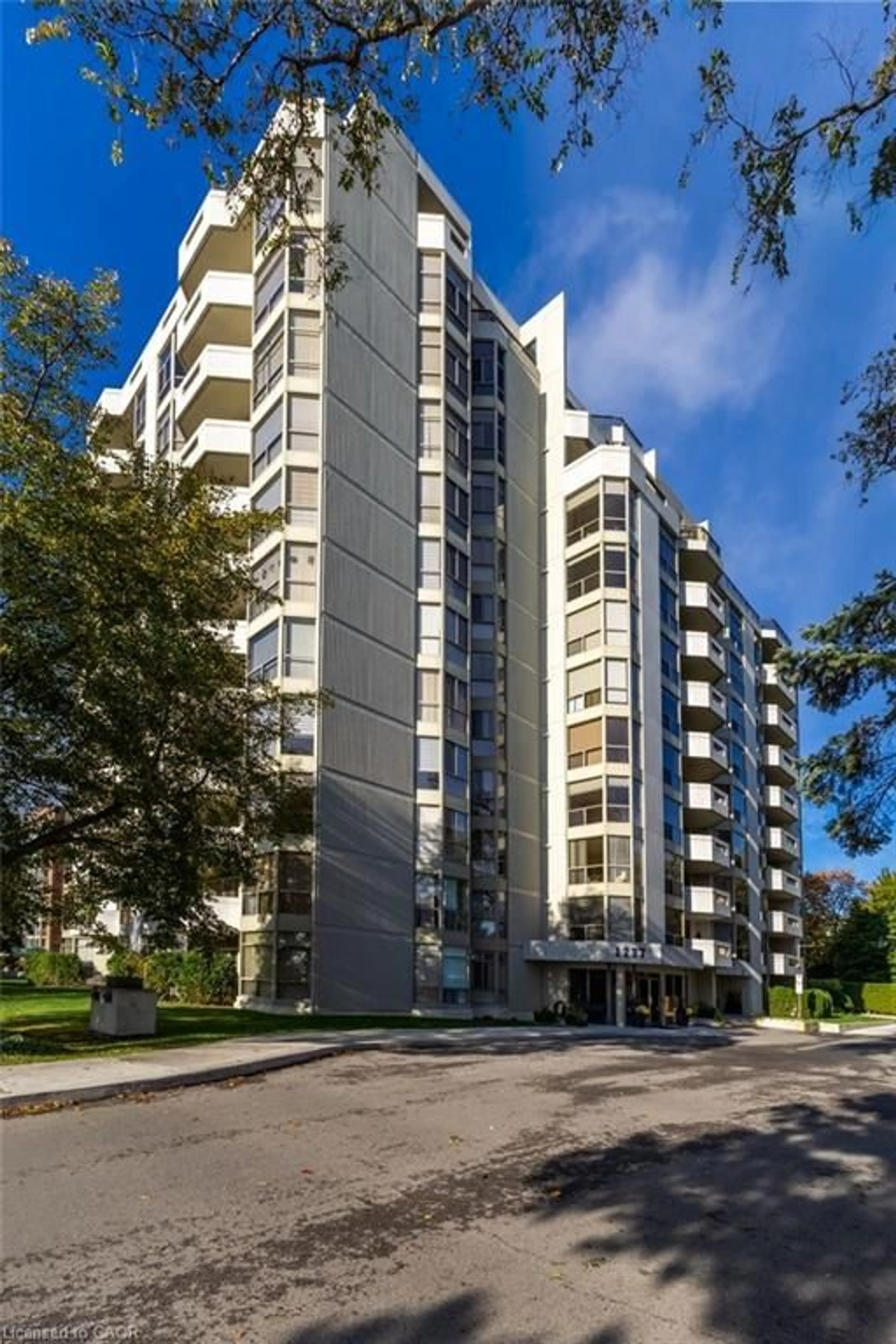Unknown for 1237 North Shore Blvd #1001, Burlington Ontario L7S 2H8