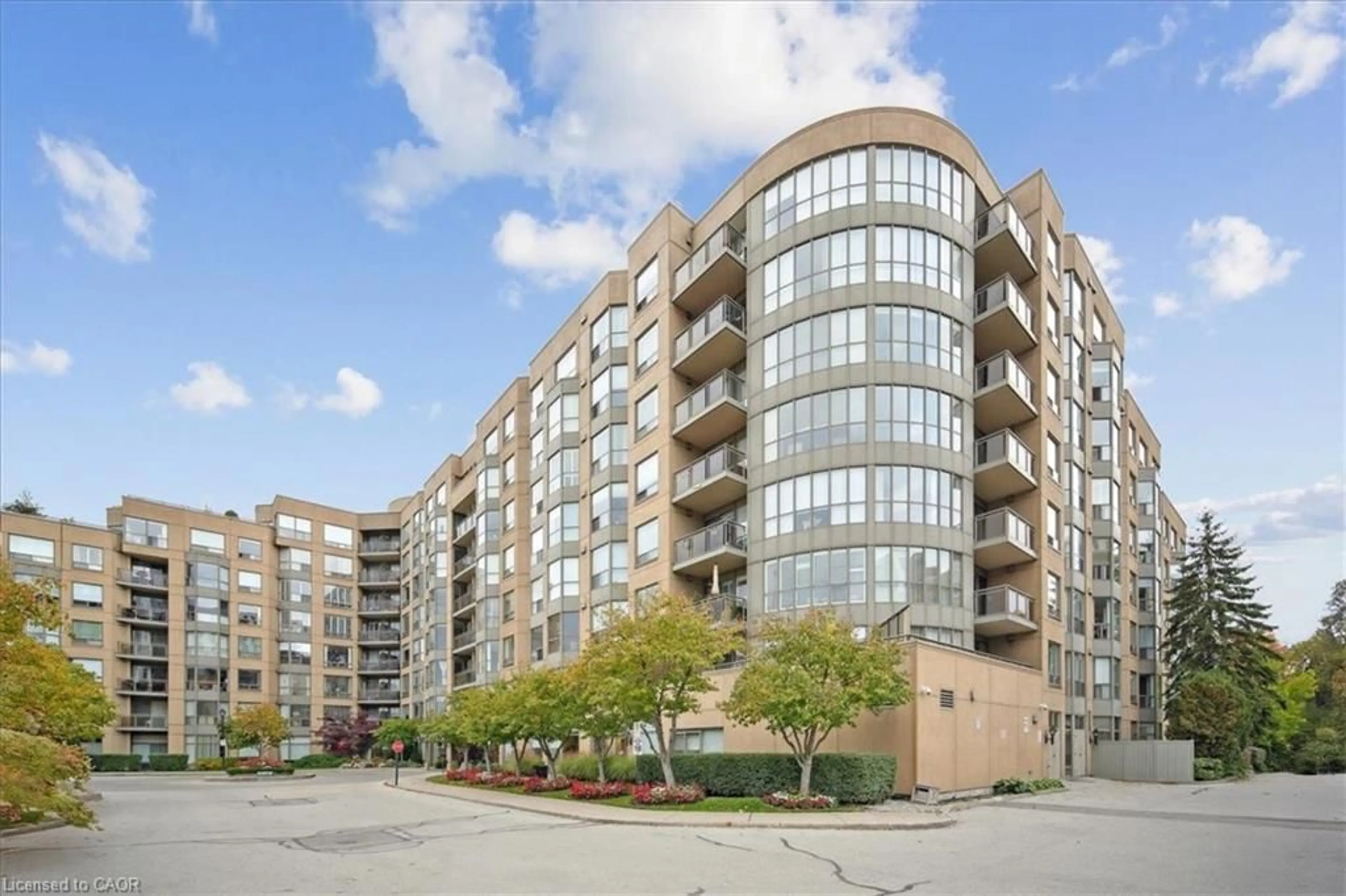 Unknown for 2511 Lakeshore Rd #314, Oakville Ontario L6L 6L9
