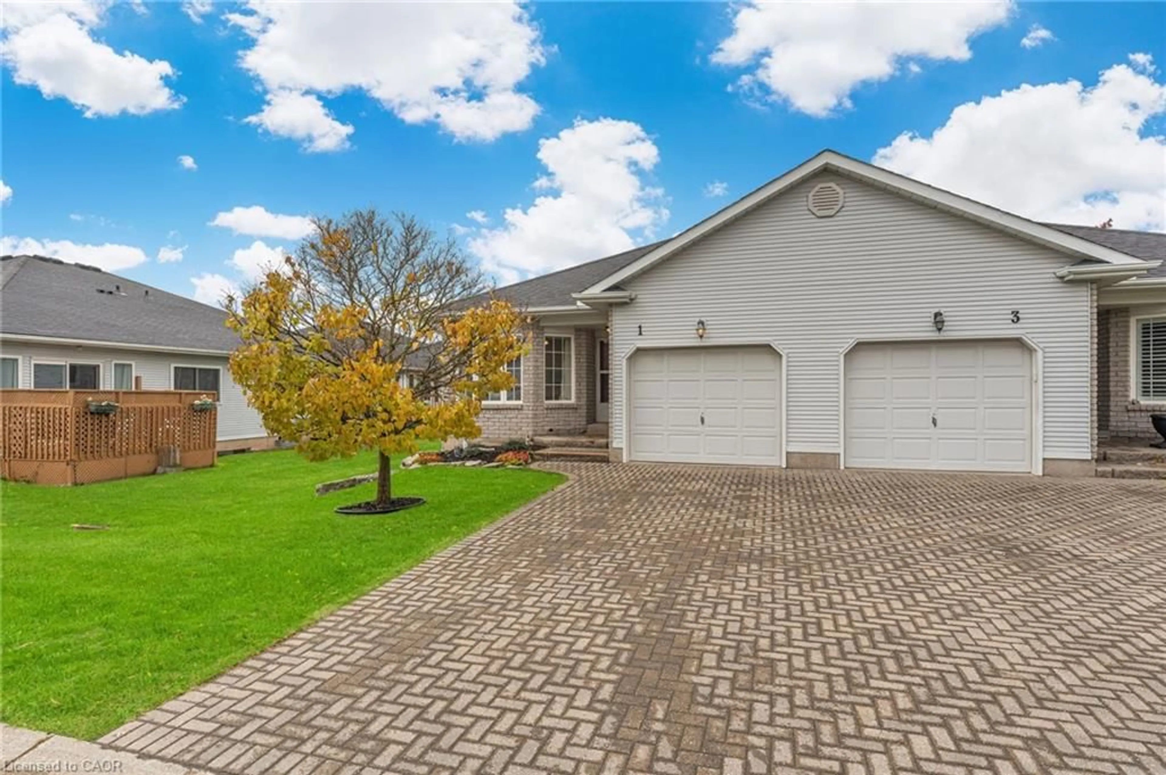 Unknown for 1 Village Dr, Smithville Ontario L0R 2A0