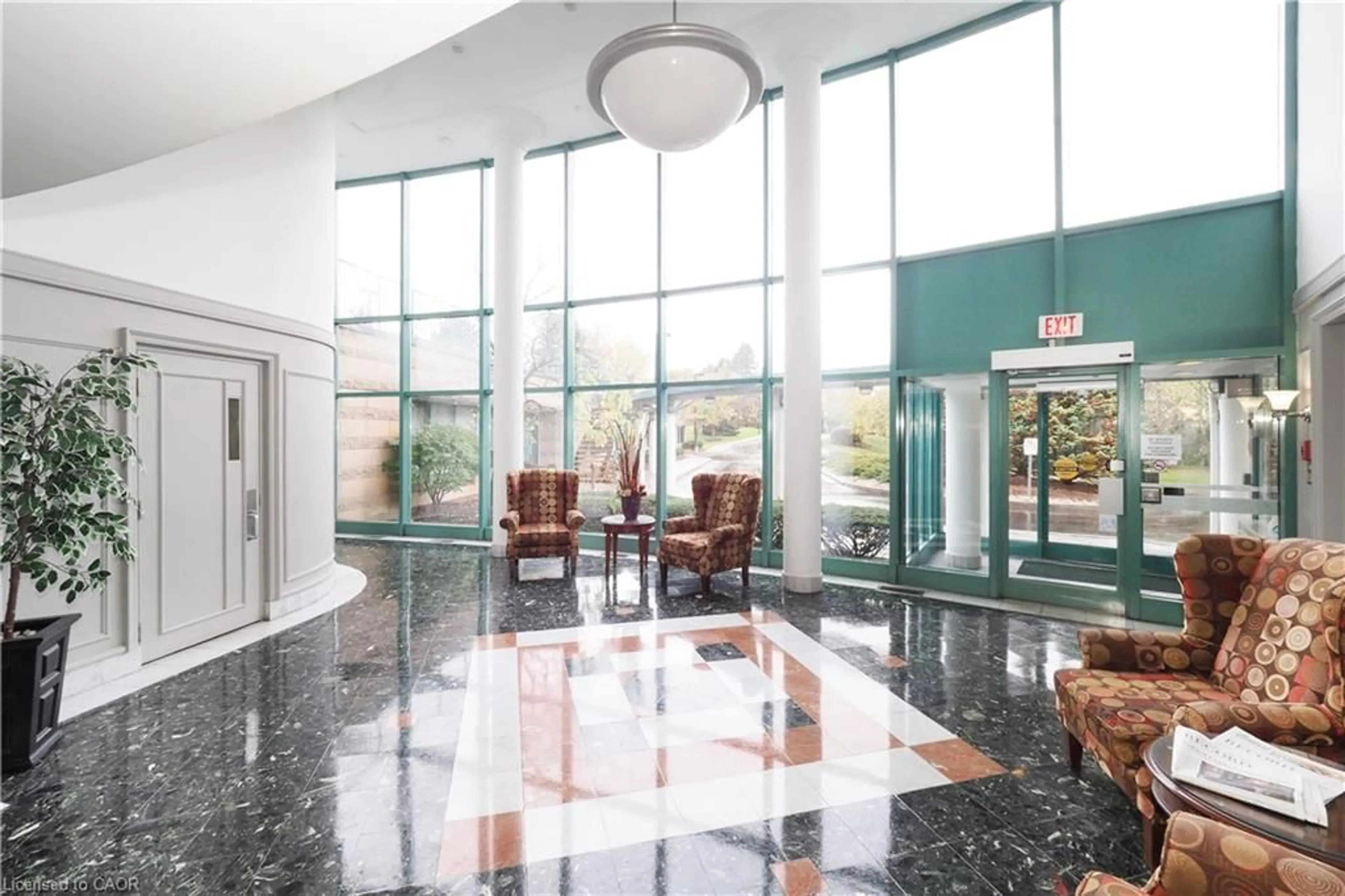 Lobby for 55 Blue Springs Dr #PH12, Waterloo Ontario N2J 4T3