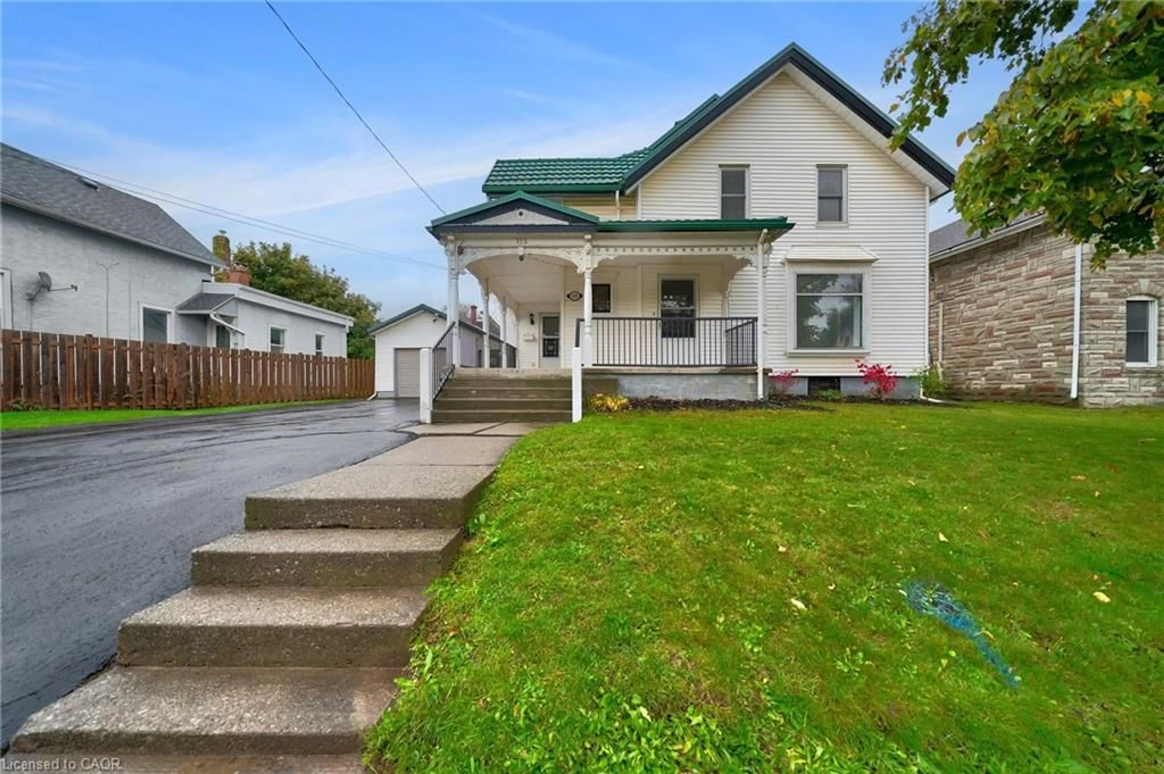 Unknown for 115 West Main St, Welland Ontario L3C 4Z8