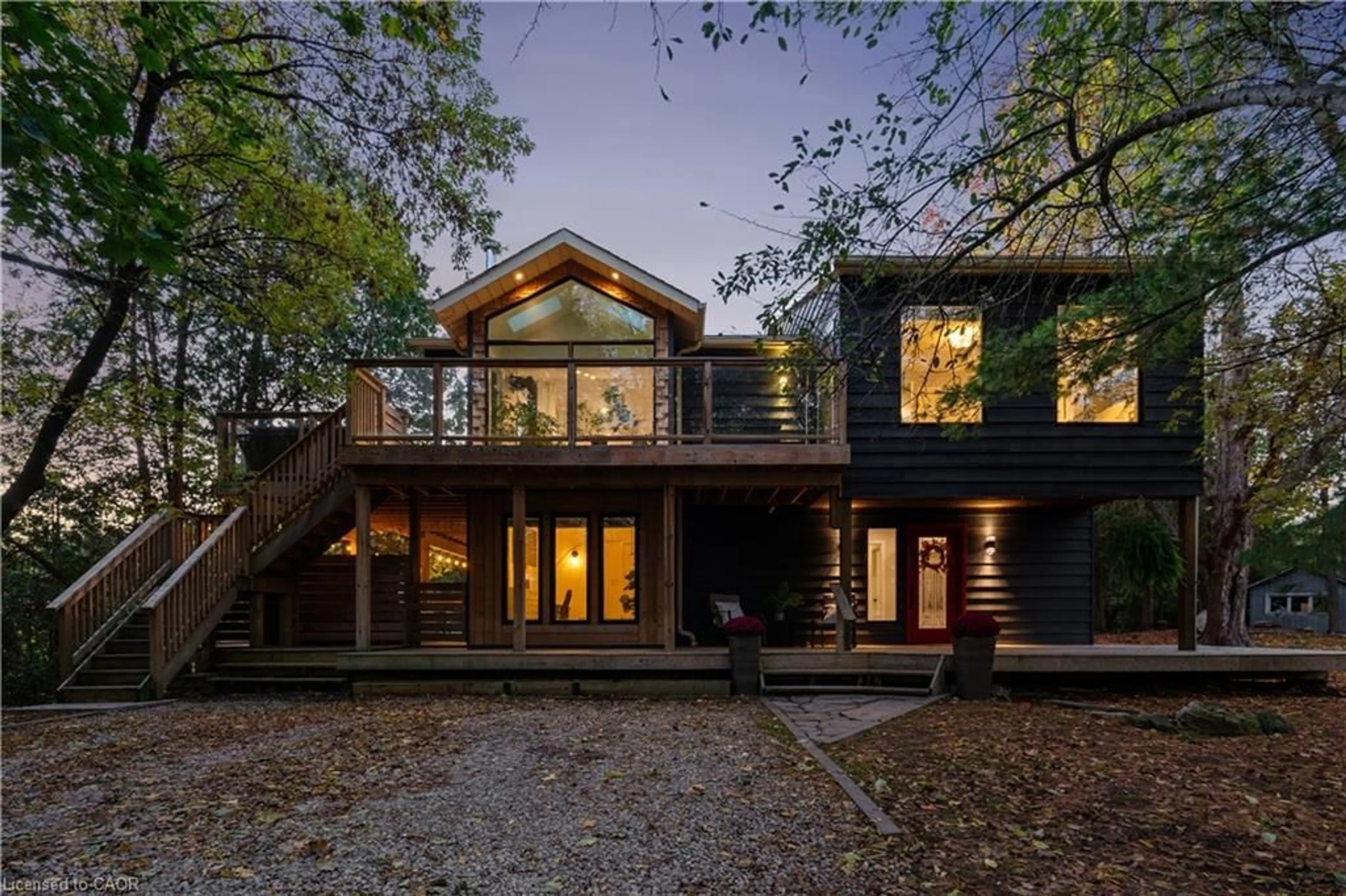 Home with brick exterior material, unknown for 118 Old Quarry Rd, Rockwood Ontario N0B 2K0