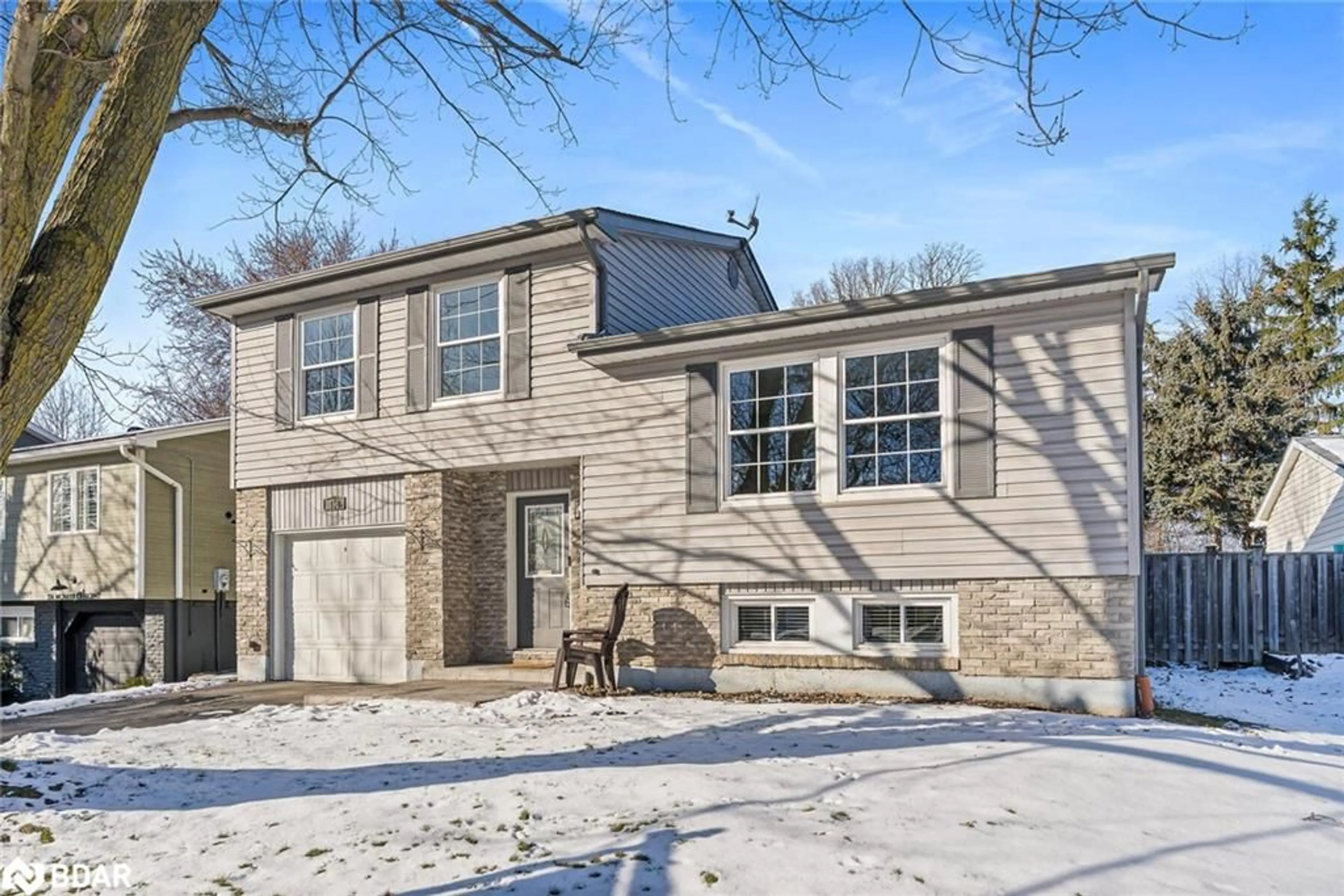 Home with brick exterior material, street for 358 Mcnabb Cres, Milton Ontario L9T 3G2