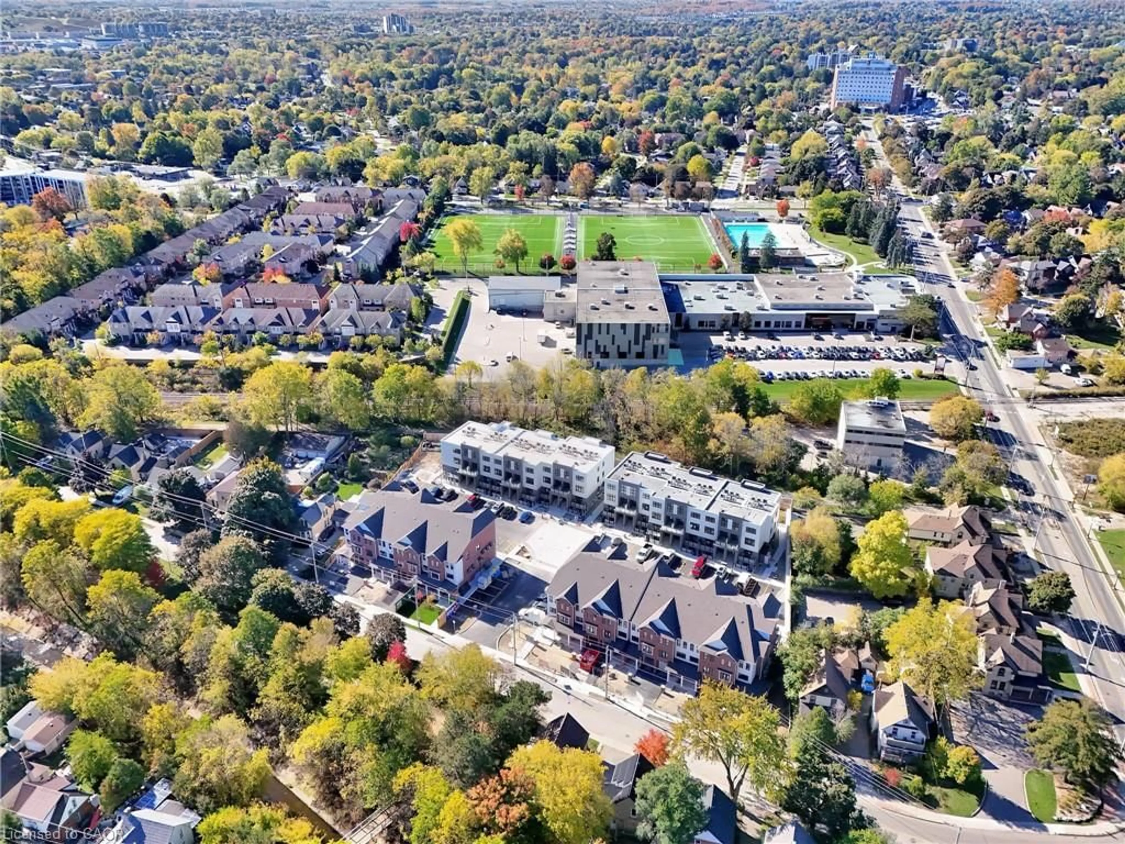 A pic from outside/outdoor area/front of a property/back of a property/a pic from drone, street for 31 Mill St #80, Kitchener Ontario N2G 2Y2