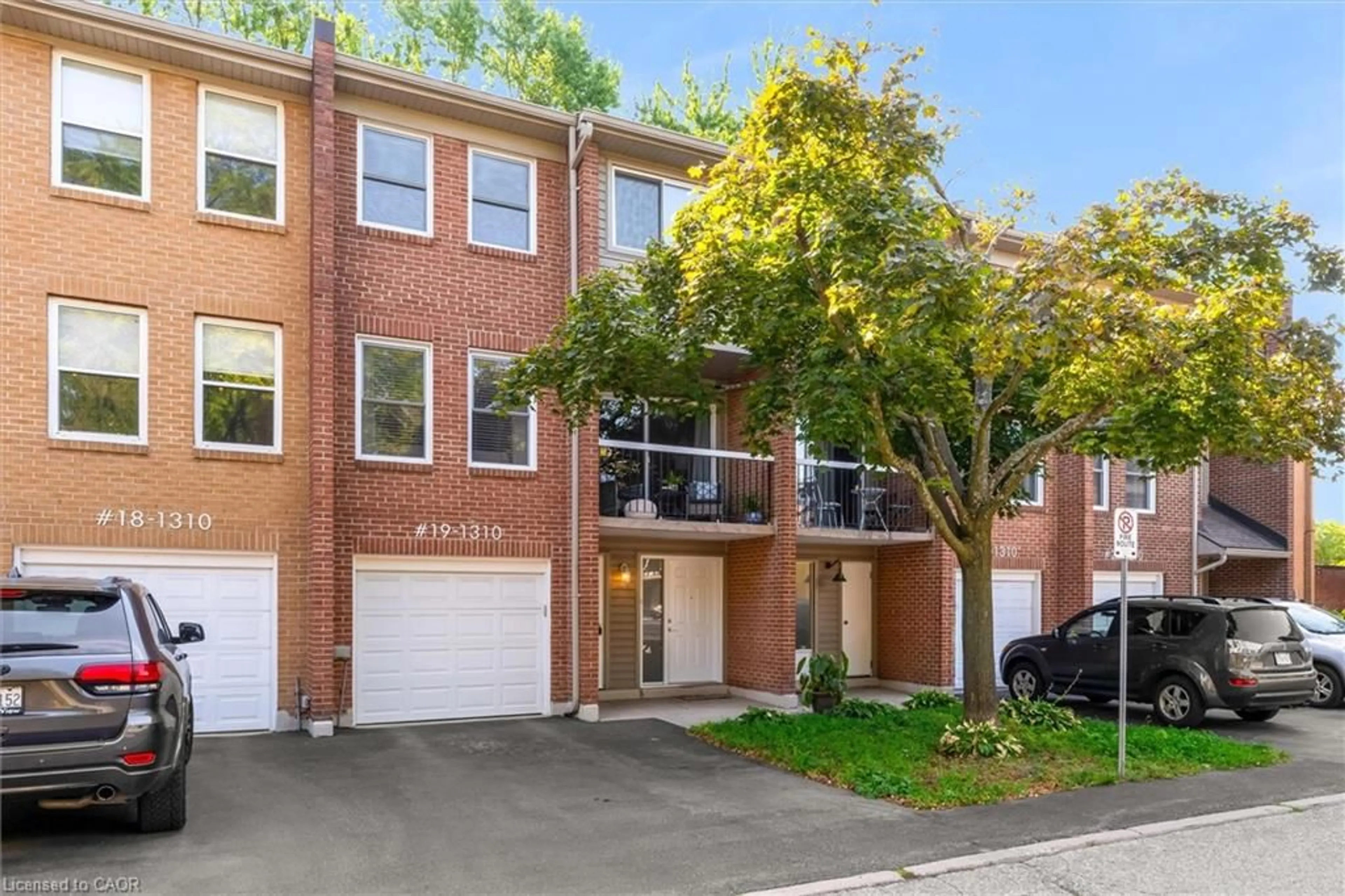 Home with brick exterior material, street for 1310 Hampton St #19, Oakville Ontario L6H 2S6