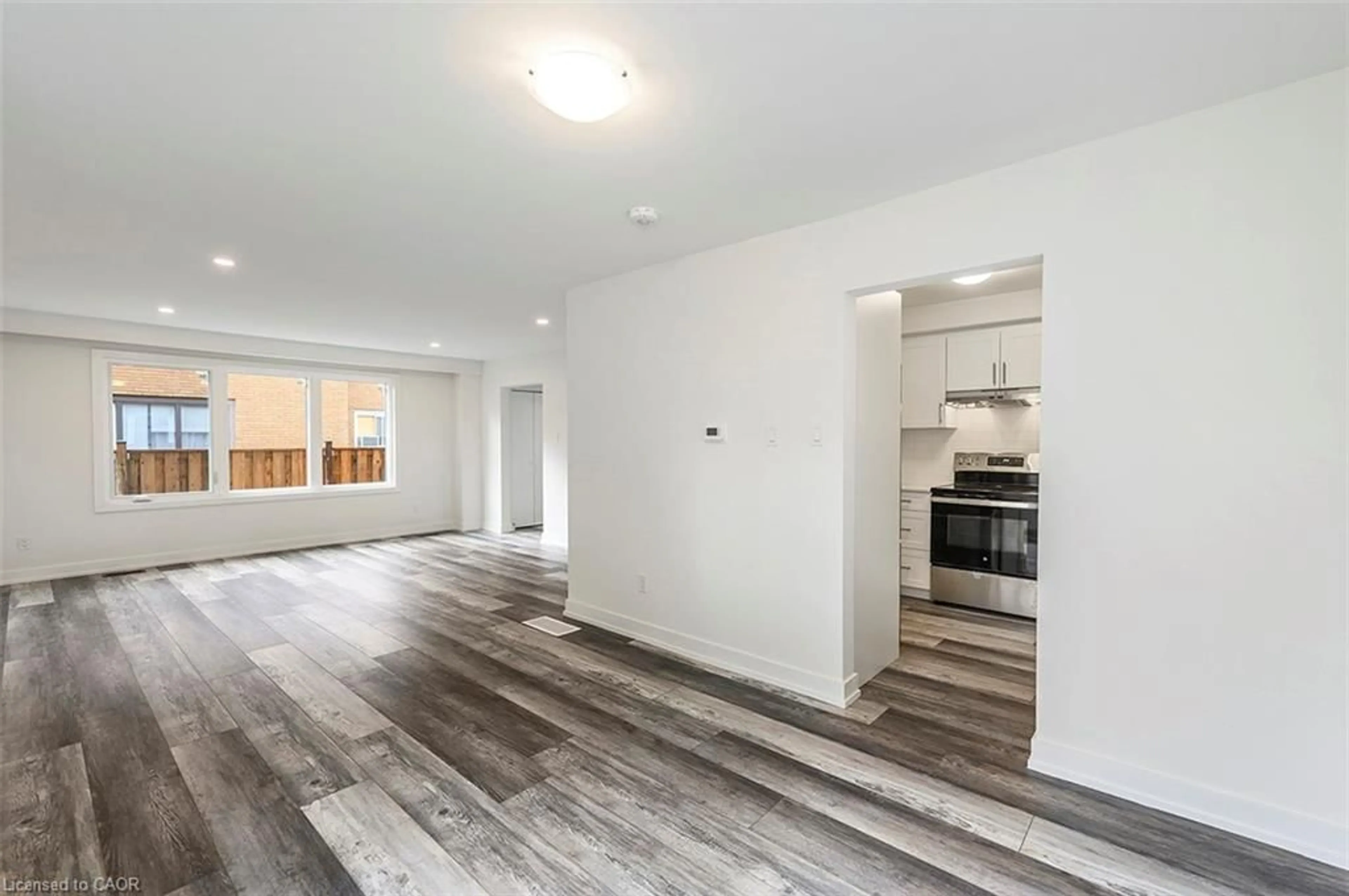 A pic of a room for 56 & 58 Delawana Dr, Hamilton Ontario L8E 1G4