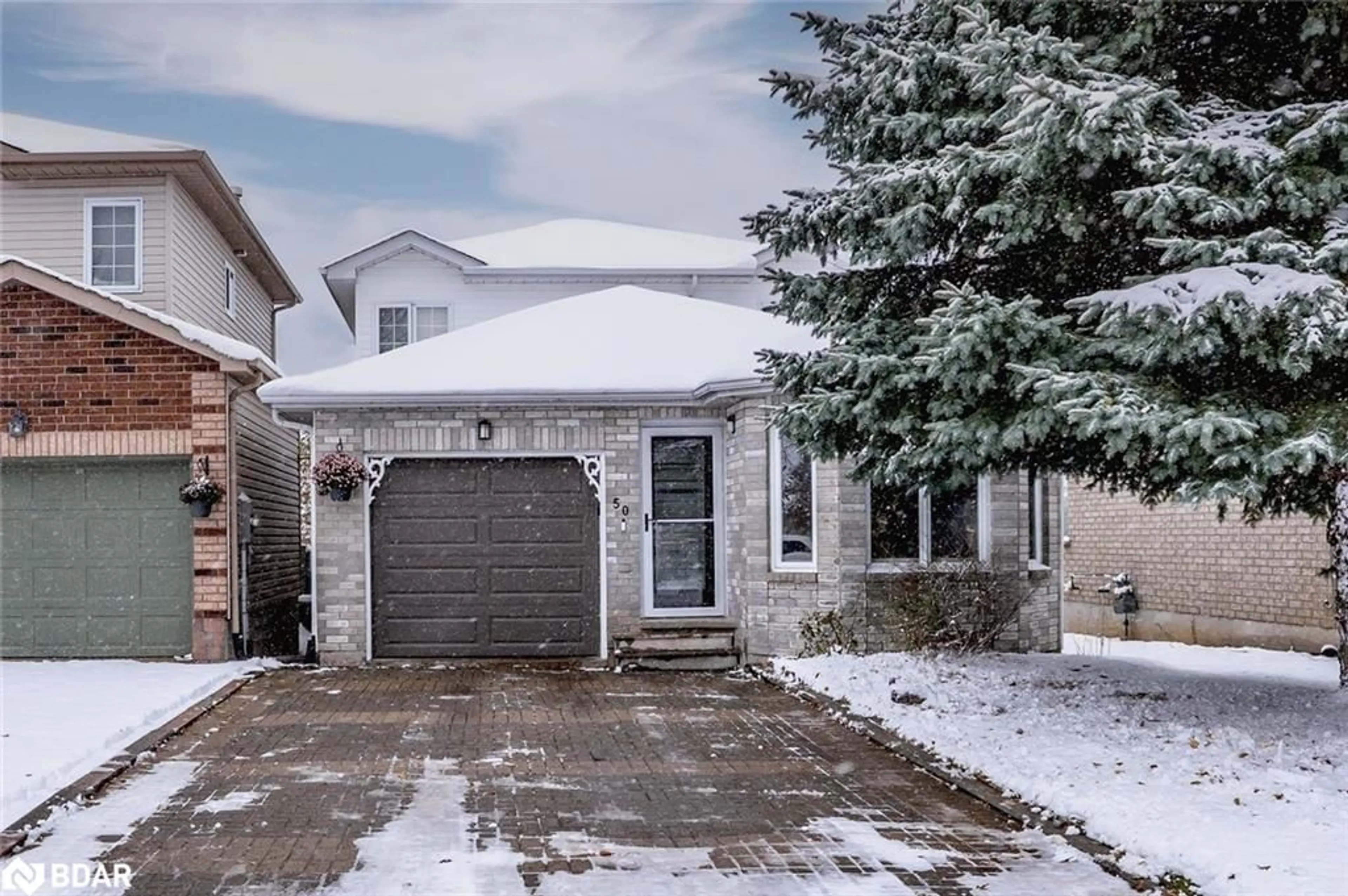 Unknown for 50 Downing Cres, Barrie Ontario L4N 8V6