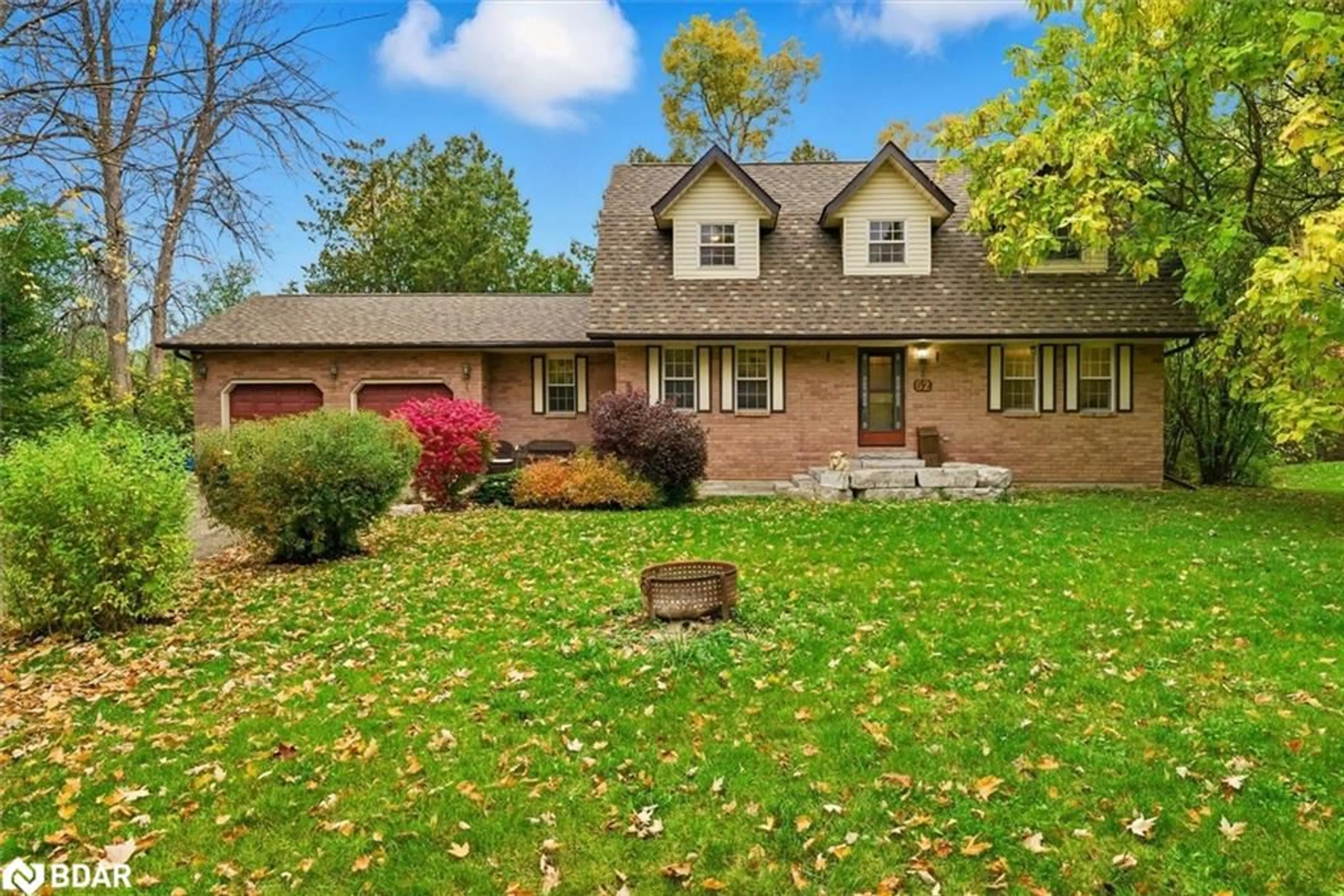 Home with brick exterior material, street for 62 Evelyn Ave, Keswick Ontario L4P 3C8