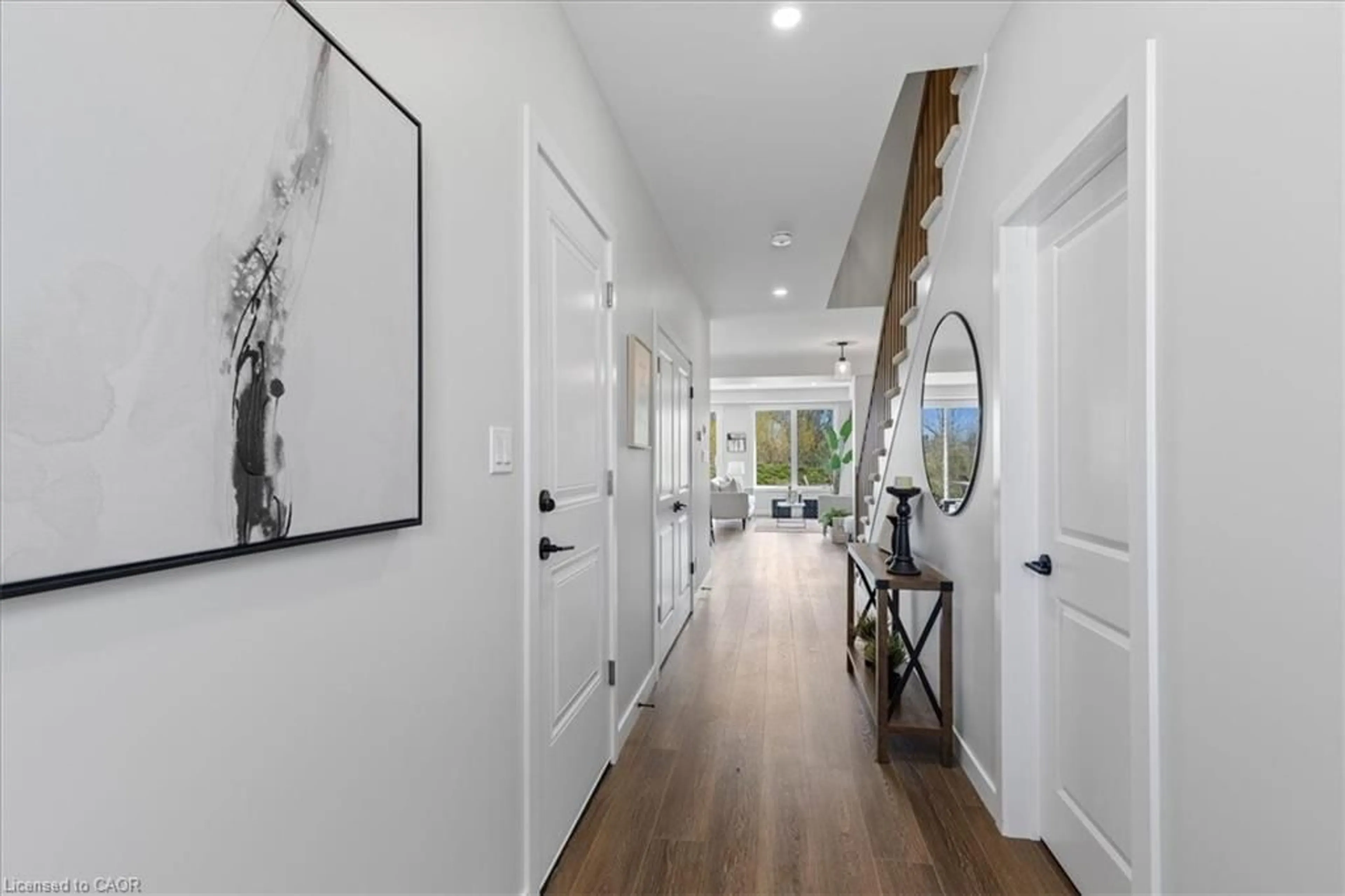 Indoor entryway for 81 Kenton St, Mitchell Ontario N0K 1N0