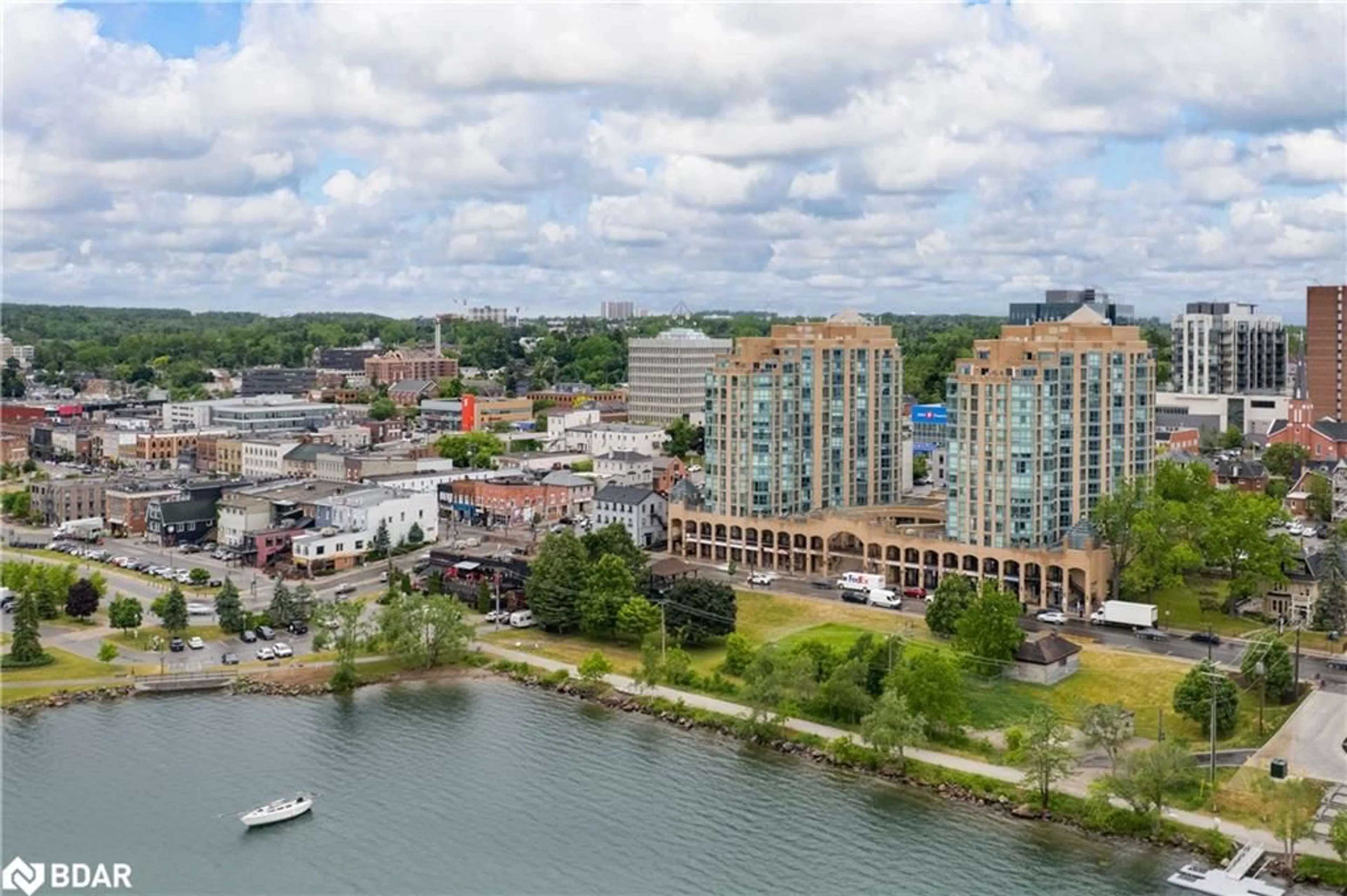 A pic from outside/outdoor area/front of a property/back of a property/a pic from drone, water/lake/river/ocean view for 150 Dunlop St #903, Barrie Ontario L4M 6H1