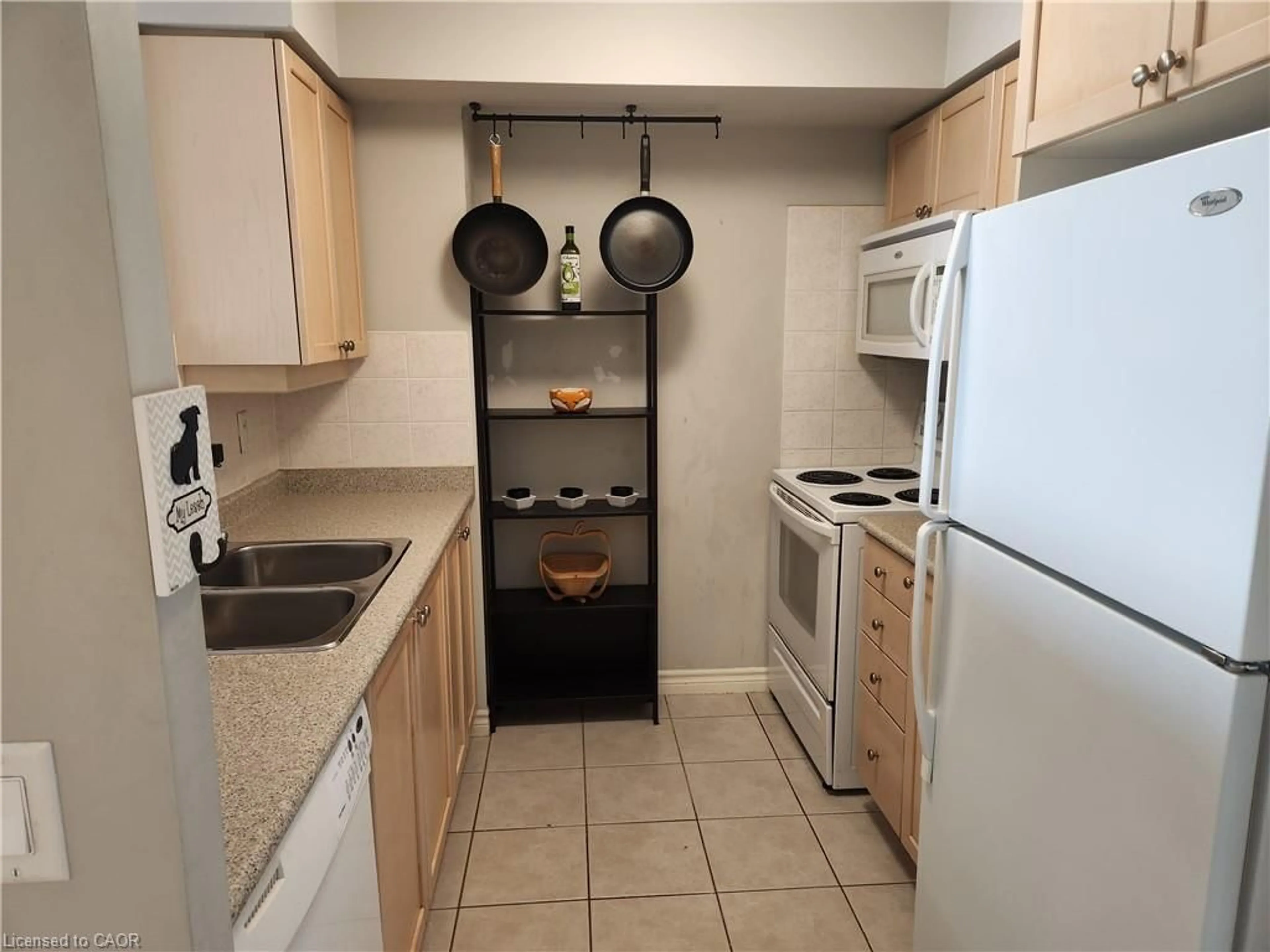 Standard kitchen, ceramic/tile floor for 700 Humberwood Blvd #2922, Etobicoke Ontario M9W 7J4