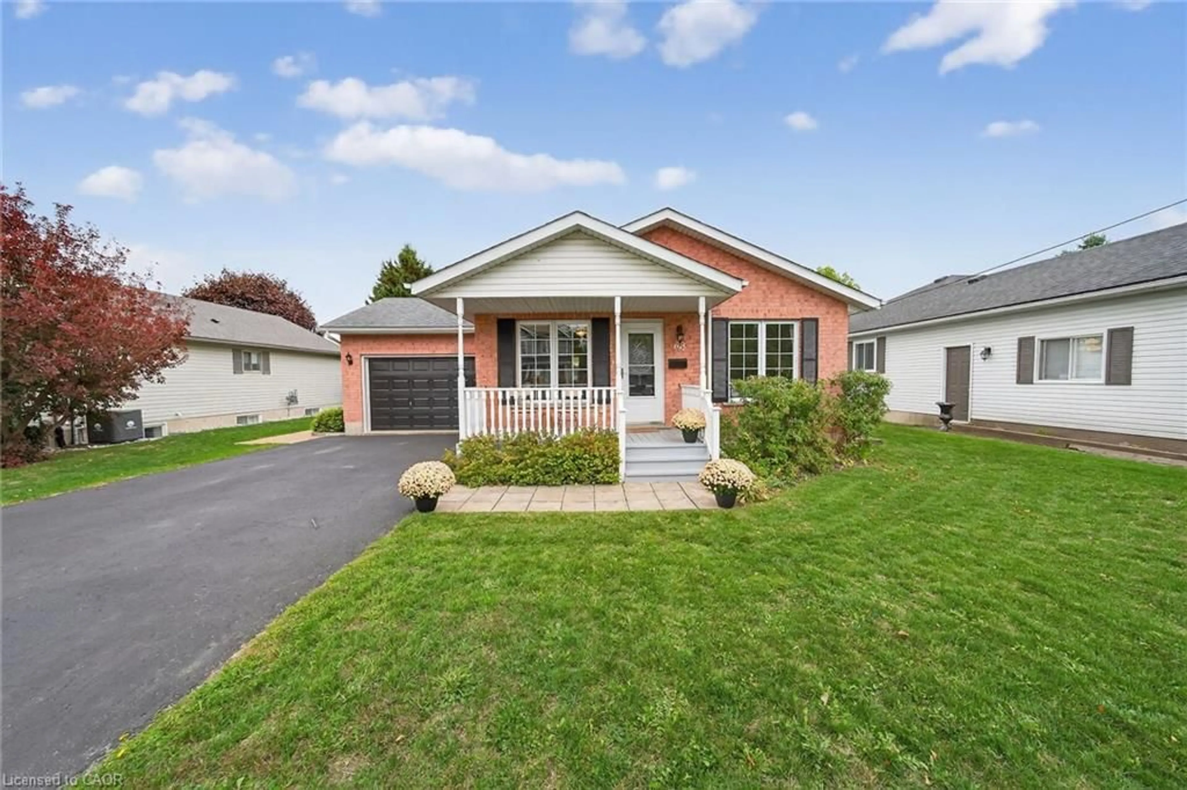 Home with brick exterior material, street for 613 Tamarac St, Dunnville Ontario N1A 2E2