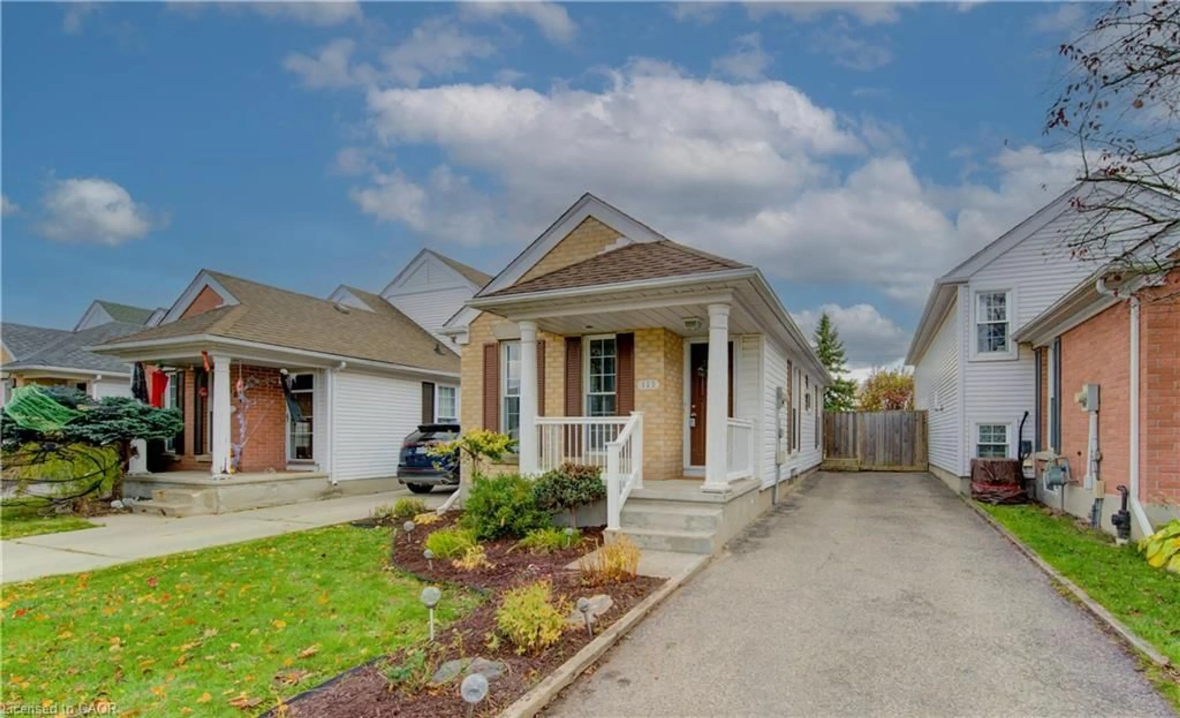 Unknown for 113 Wake Robin Dr, Kitchener Ontario N2E 3L4