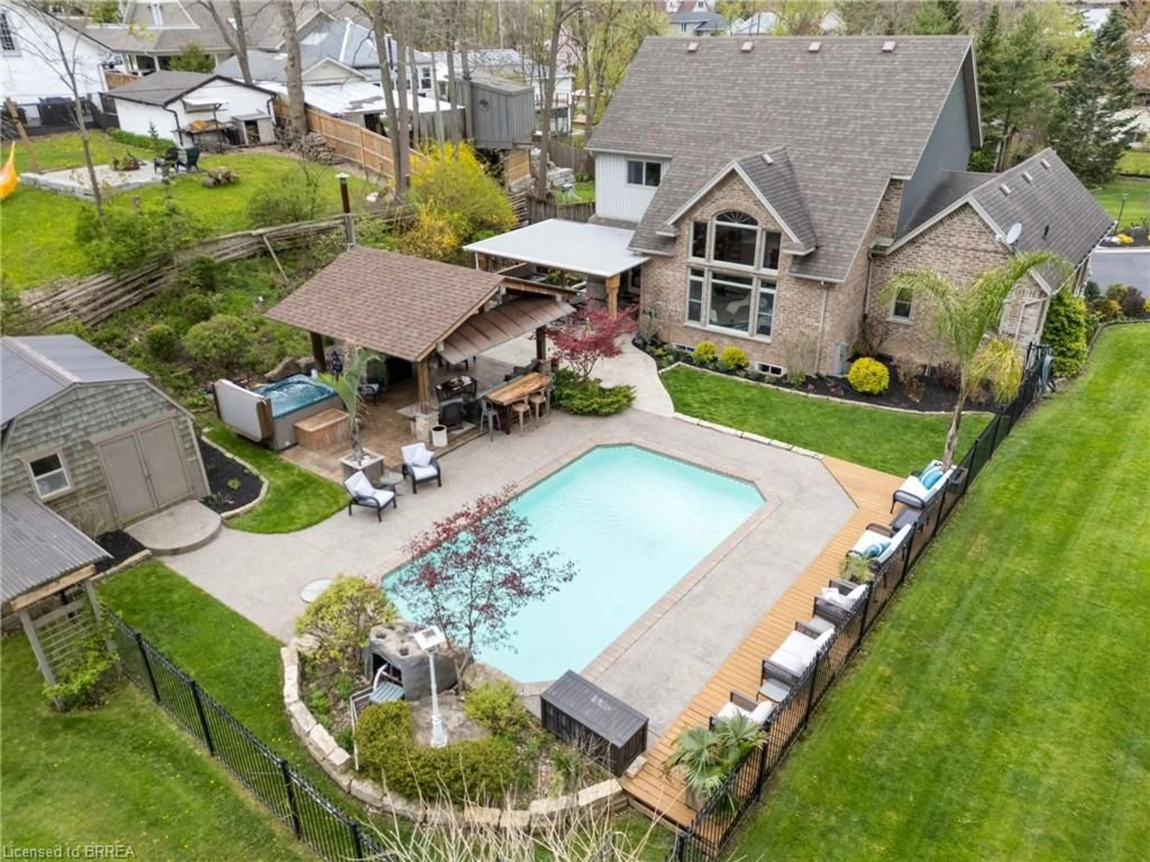 A pic from outside/outdoor area/front of a property/back of a property/a pic from drone, water/lake/river/ocean view for 38 Silver Lake Dr, Port Dover Ontario N0A 1N6