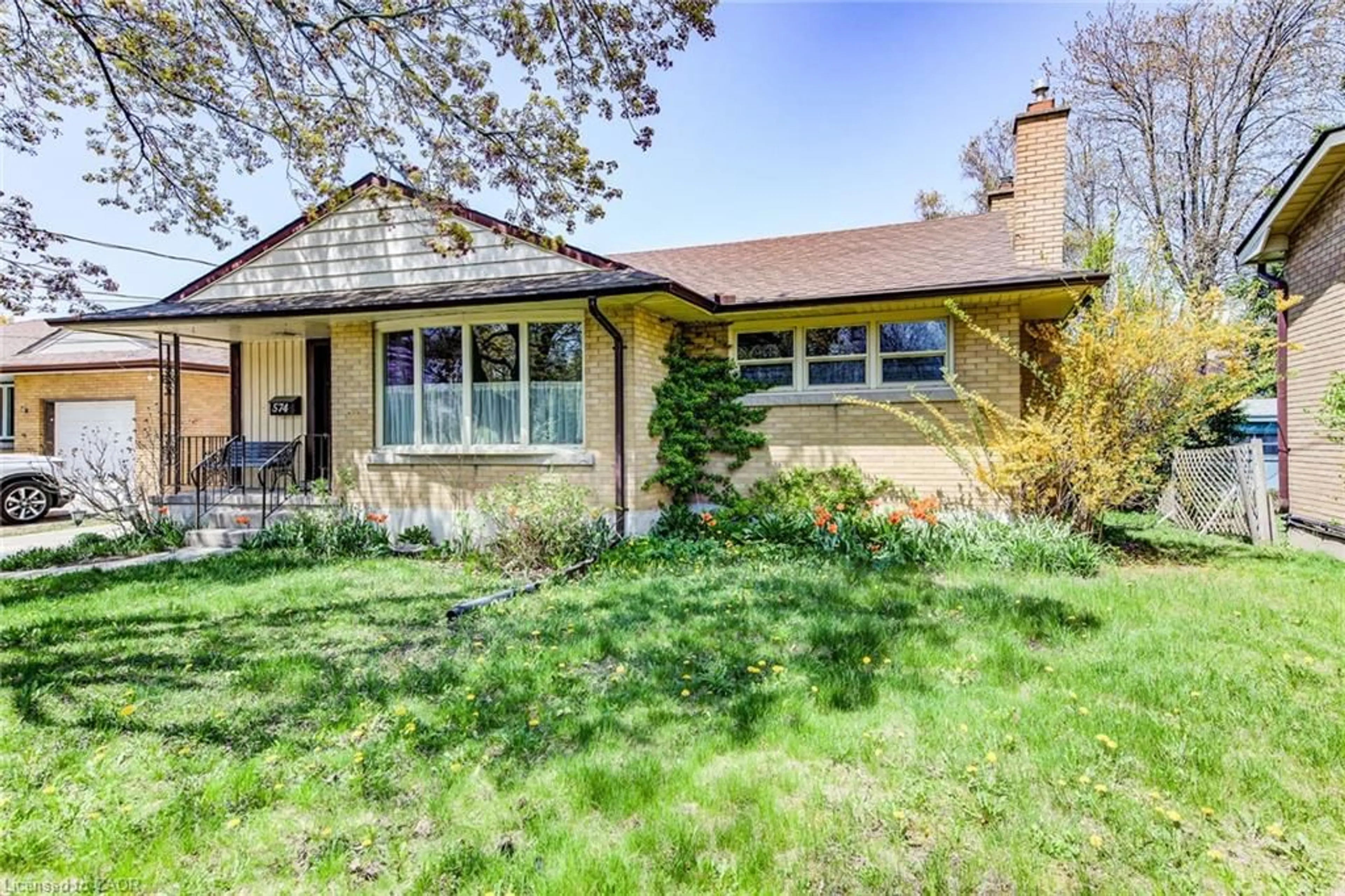 Home with brick exterior material, street for 574 Krug St, Kitchener Ontario N2B 1L7