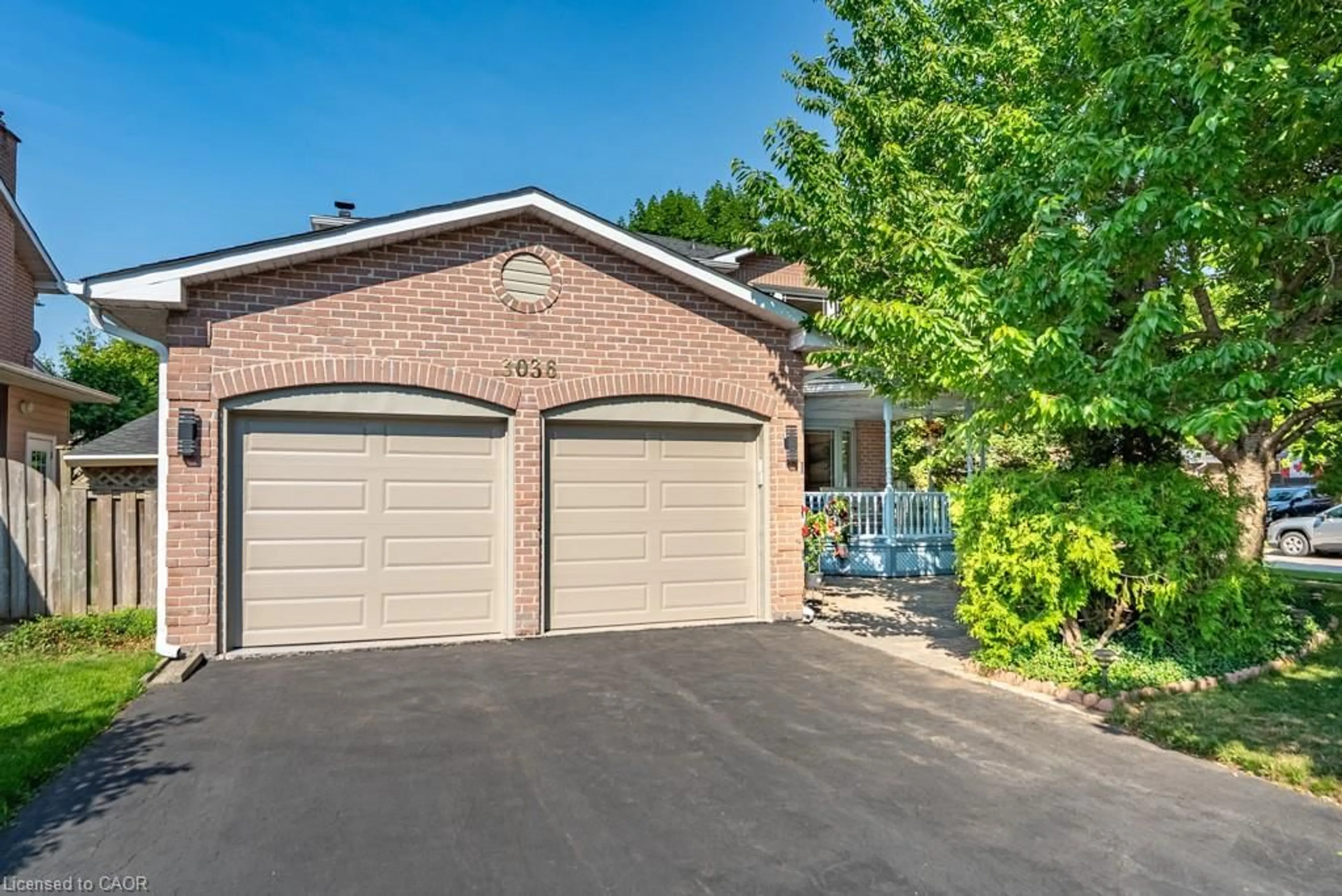 Home with brick exterior material, street for 3036 Swansea Dr, Oakville Ontario L6L 6H9