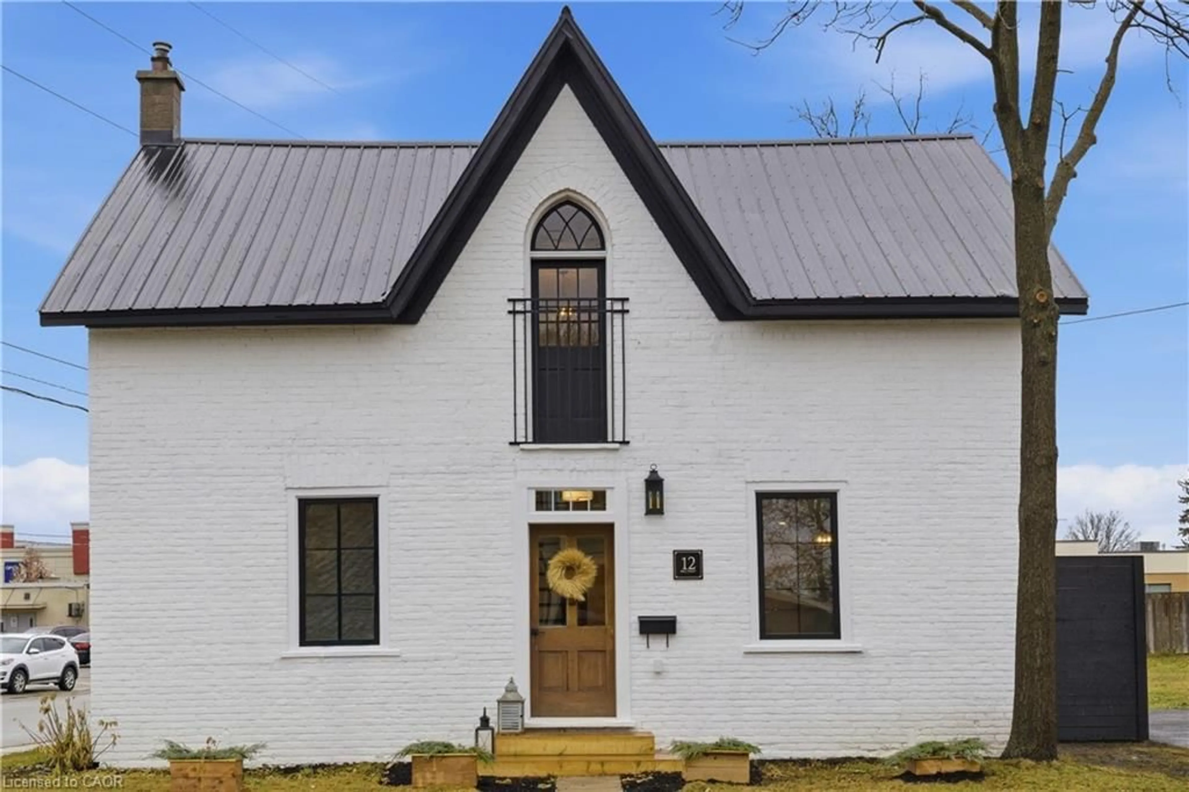 Home with brick exterior material, building for 12 Mill St, Elmira Ontario N3B 2K2