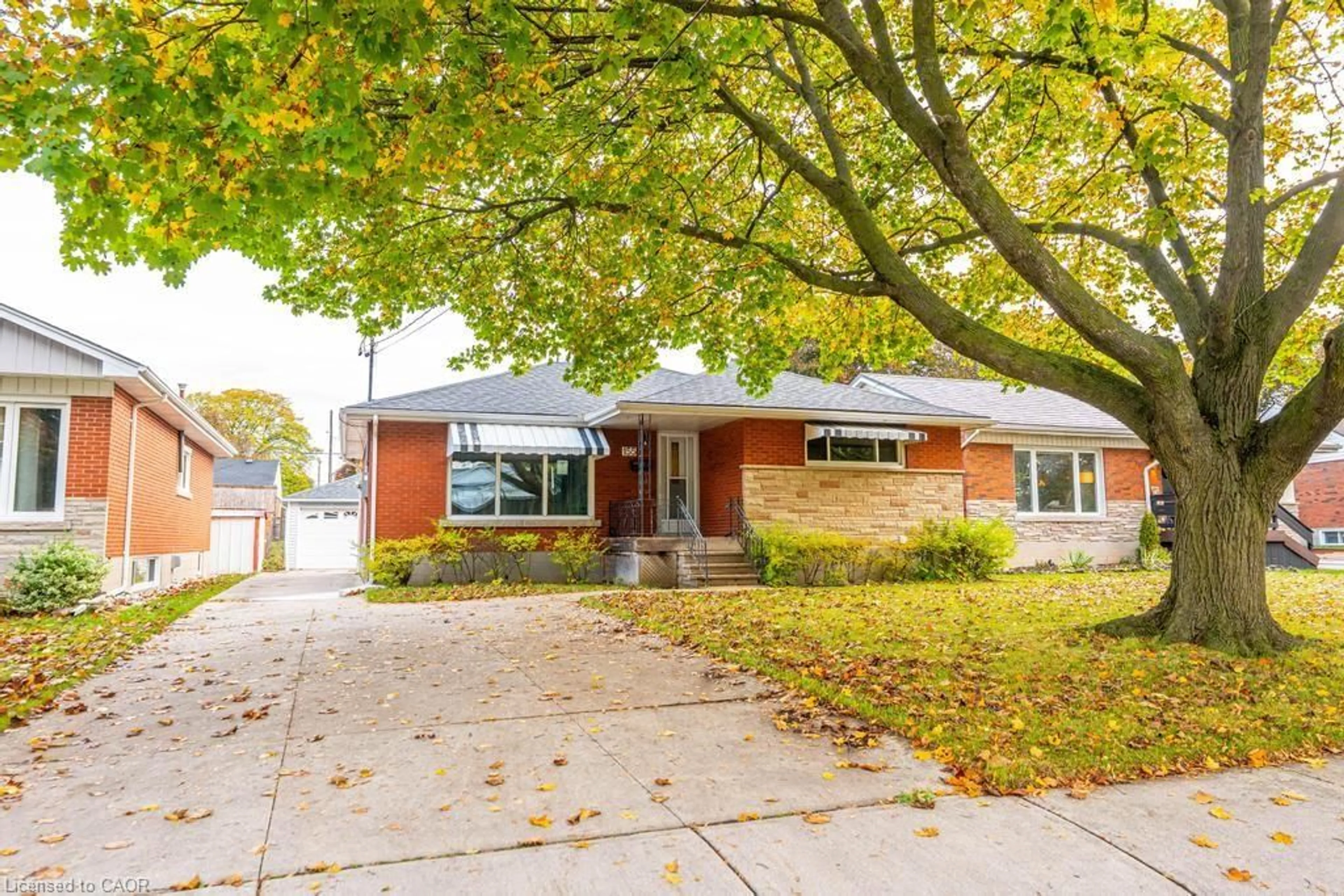 Home with brick exterior material, street for 155 Wise Crt, Hamilton Ontario L8T 2M1