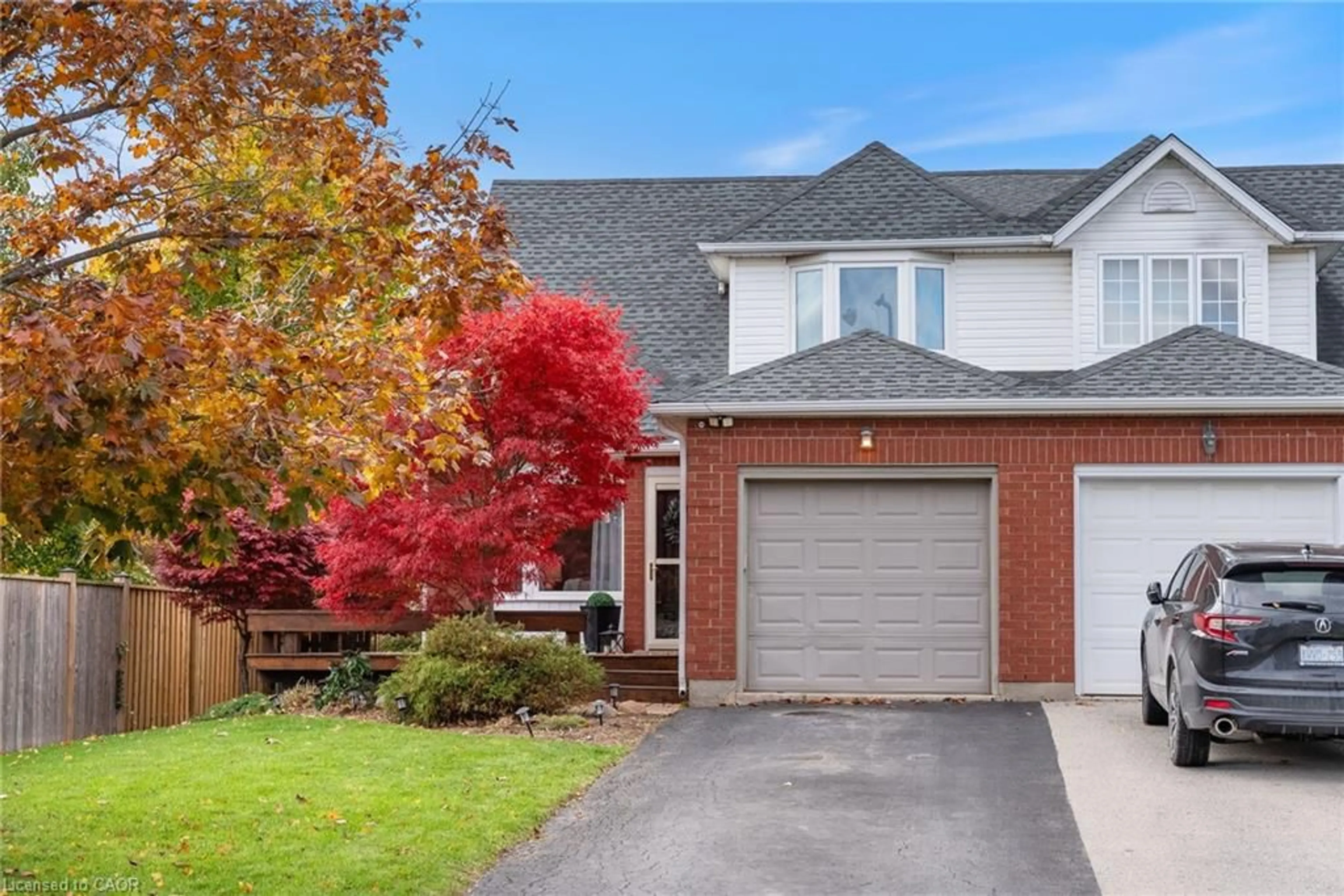 Home with brick exterior material, street for 5191 Mulberry Dr, Beamsville Ontario L3J 0J6