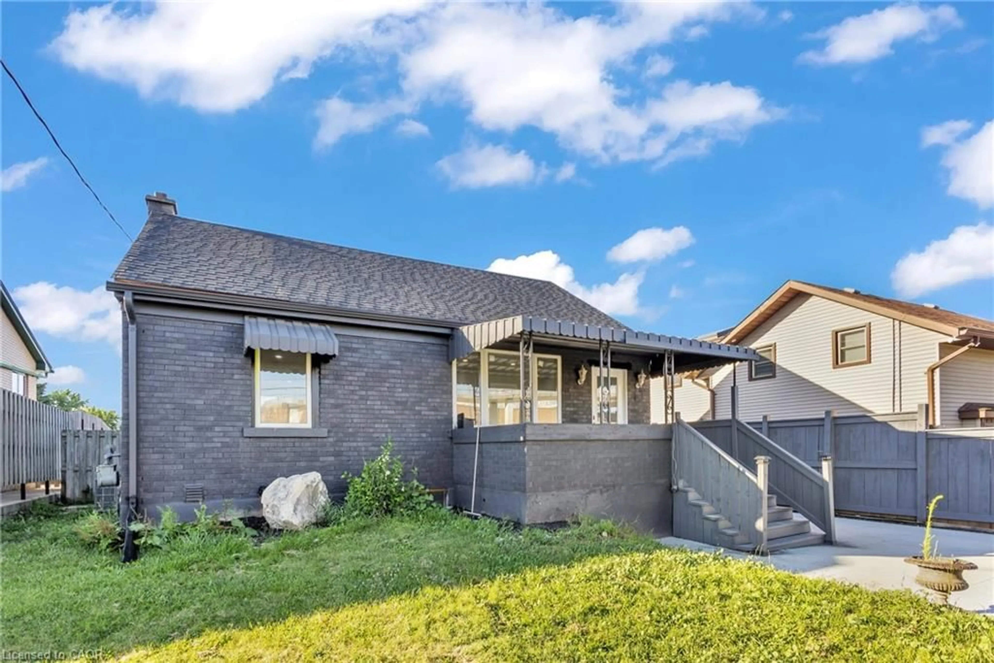 Home with brick exterior material, unknown for 84 Avalon Pl, Kitchener Ontario N2M 4N7
