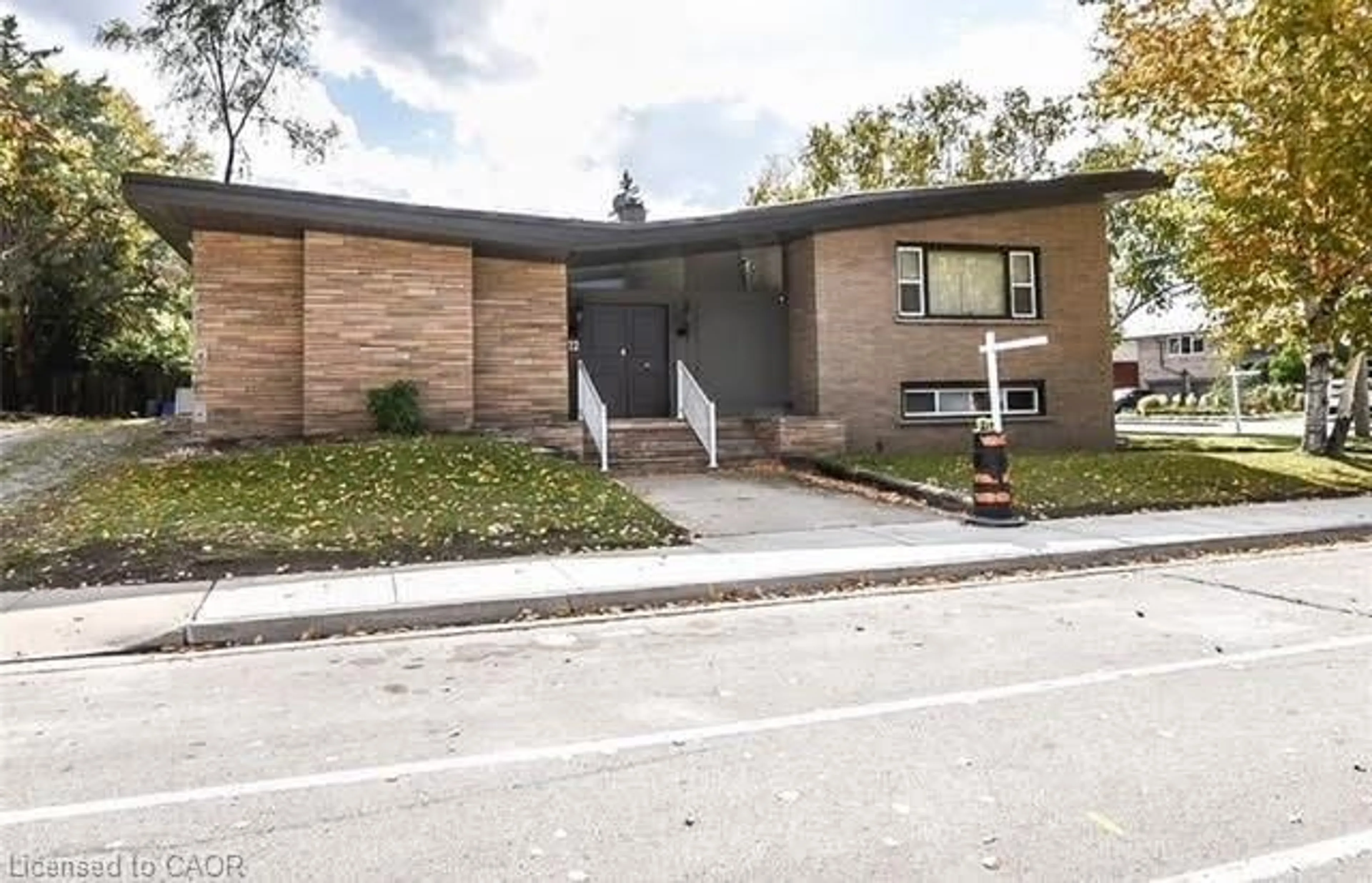 Home with brick exterior material, street for 22 West Park Ave, Hamilton Ontario L8S 3M3