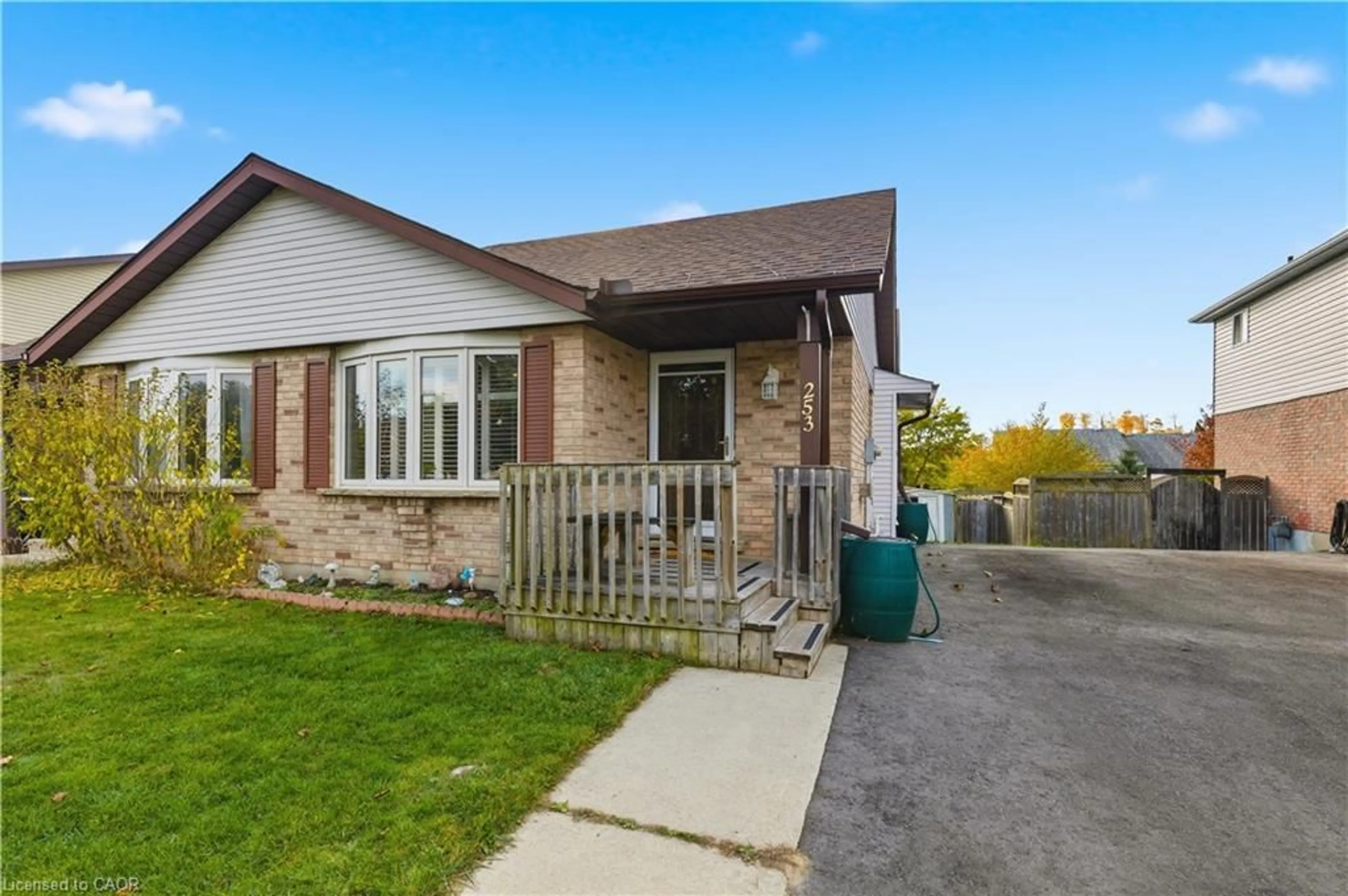 Home with brick exterior material, street for 253 Benesfort Cres, Kitchener Ontario N2N 3B5