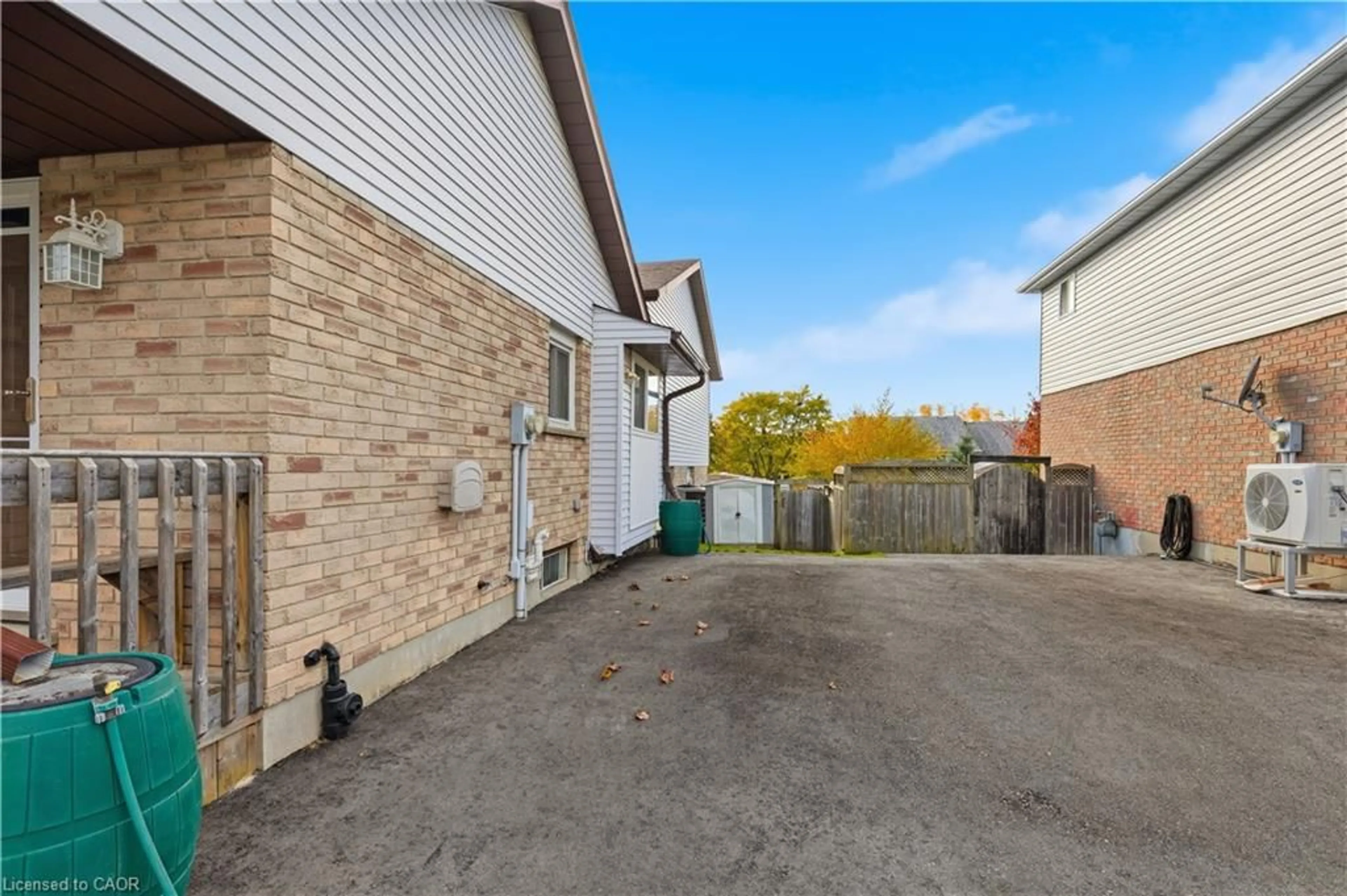 Unknown for 253 Benesfort Cres, Kitchener Ontario N2N 3B5